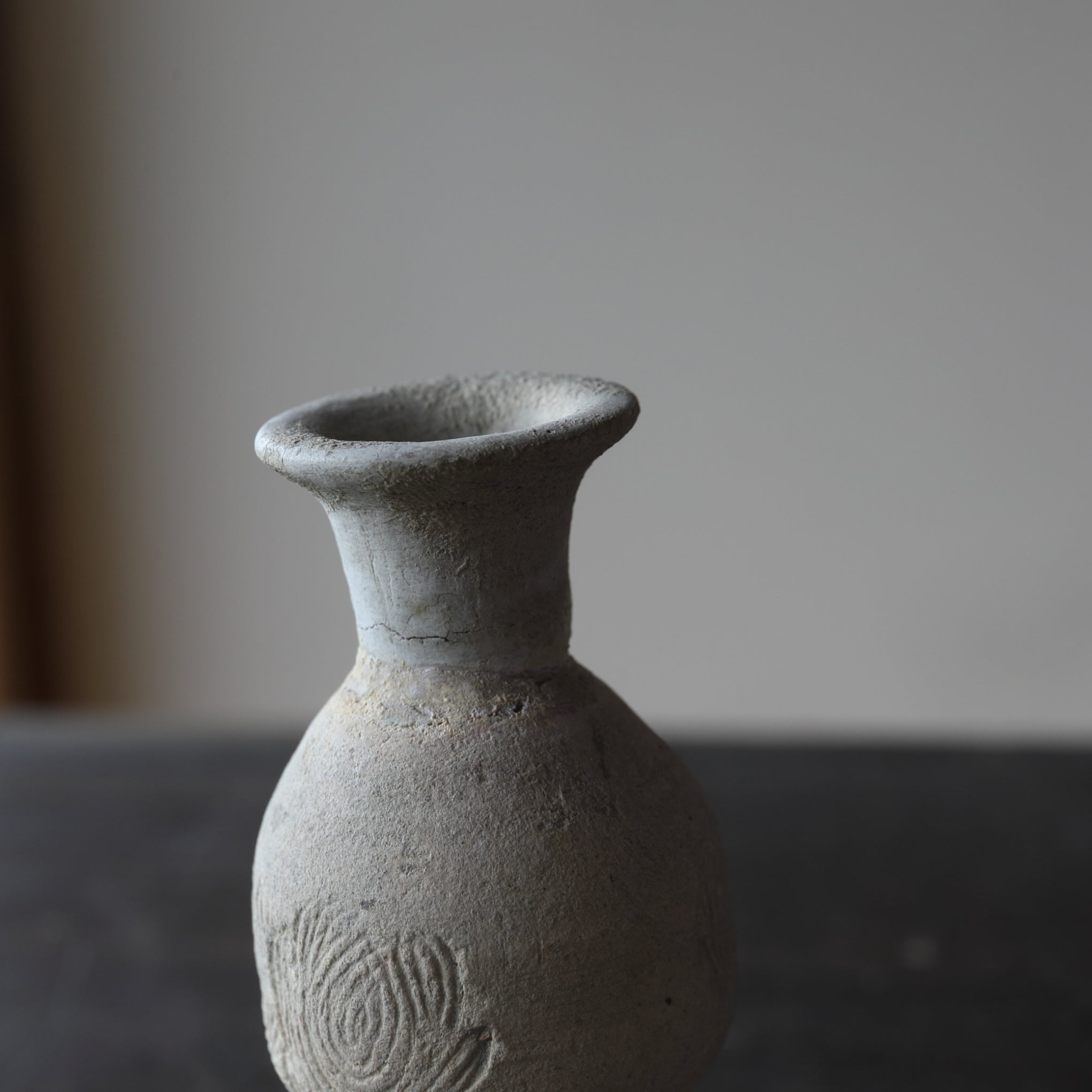 Koseto Indented Lotus Pattern Buddhist Flower Vase, Kamakura Period (1185-1333 CE)