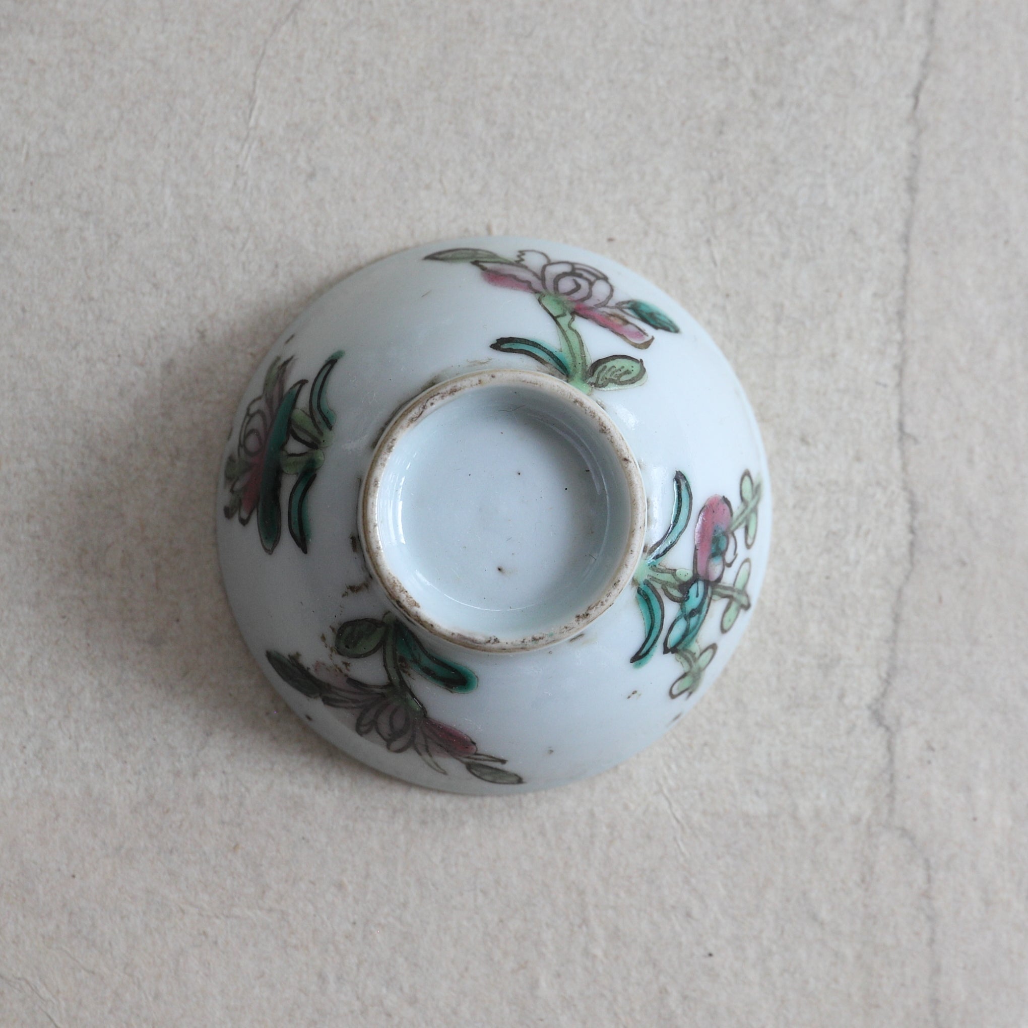 清代 粉彩茶杯 5客組（1616–1911 CE） | 入蘆花（ロカニイル）