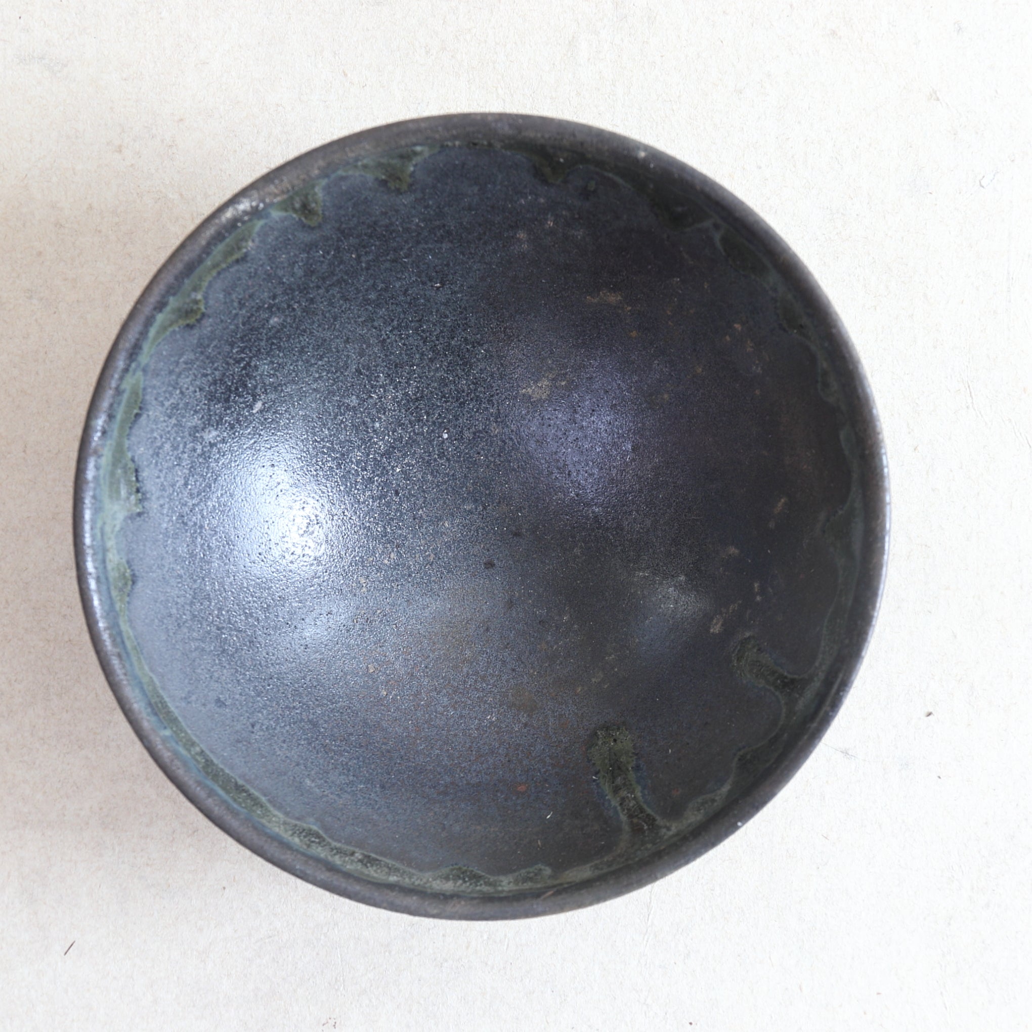 Iron-glazed Tenmoku Tea Bowl Excavated from the Sea