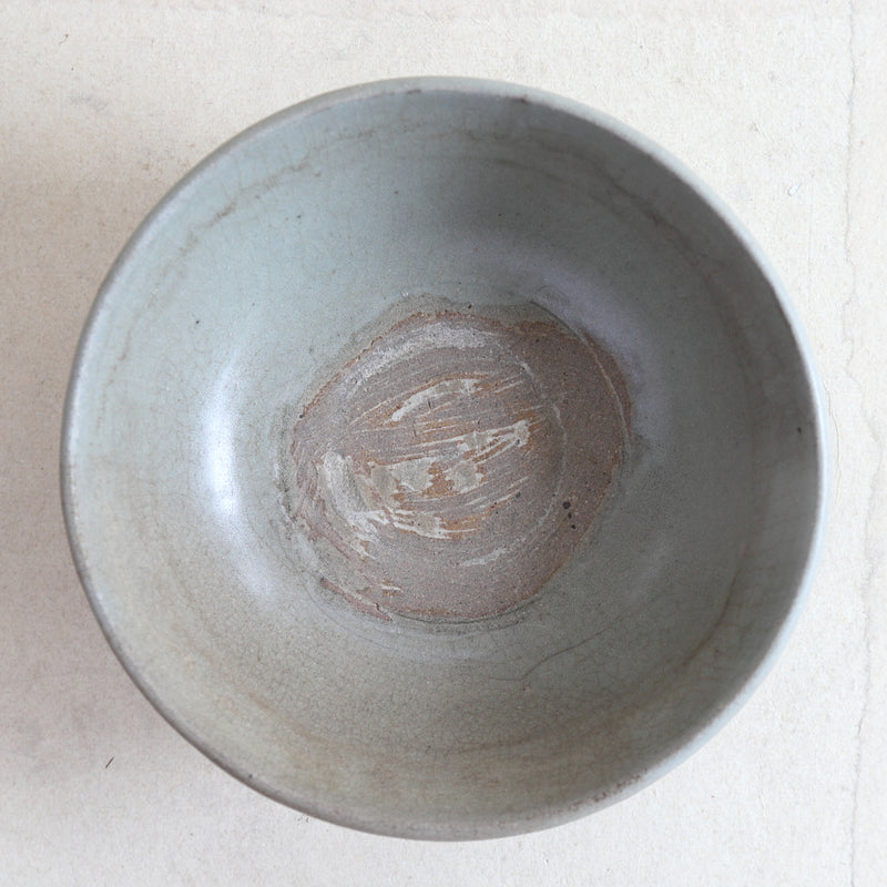 宋代龍泉窯青磁茶碗(960-1279年) – 入蘆花（ロカニイル）