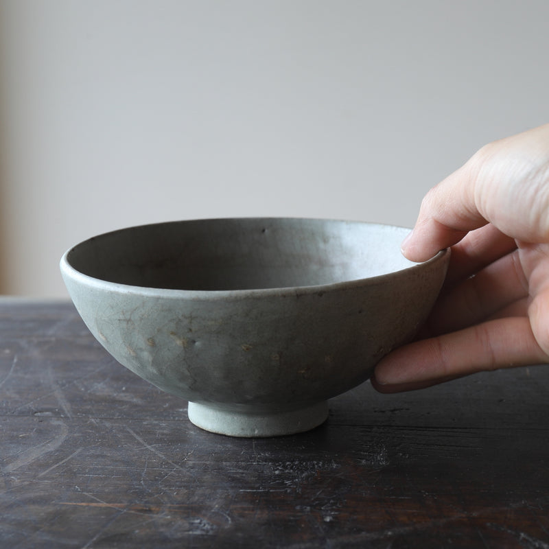 宋代龍泉窯青磁茶碗(960-1279年) – 入蘆花（ロカニイル）