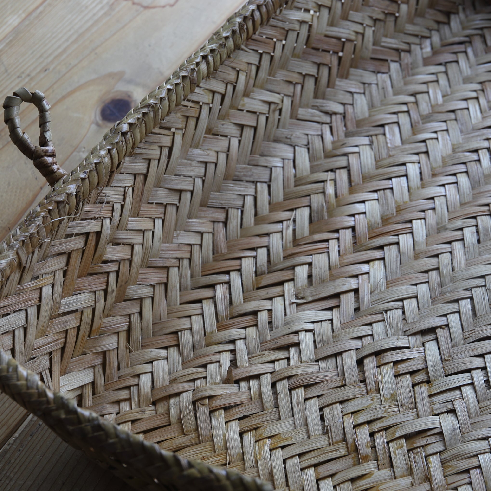 Antique Bamboo Woven Outdoor Tea Basket, Taisho Era (1912-1926CE)