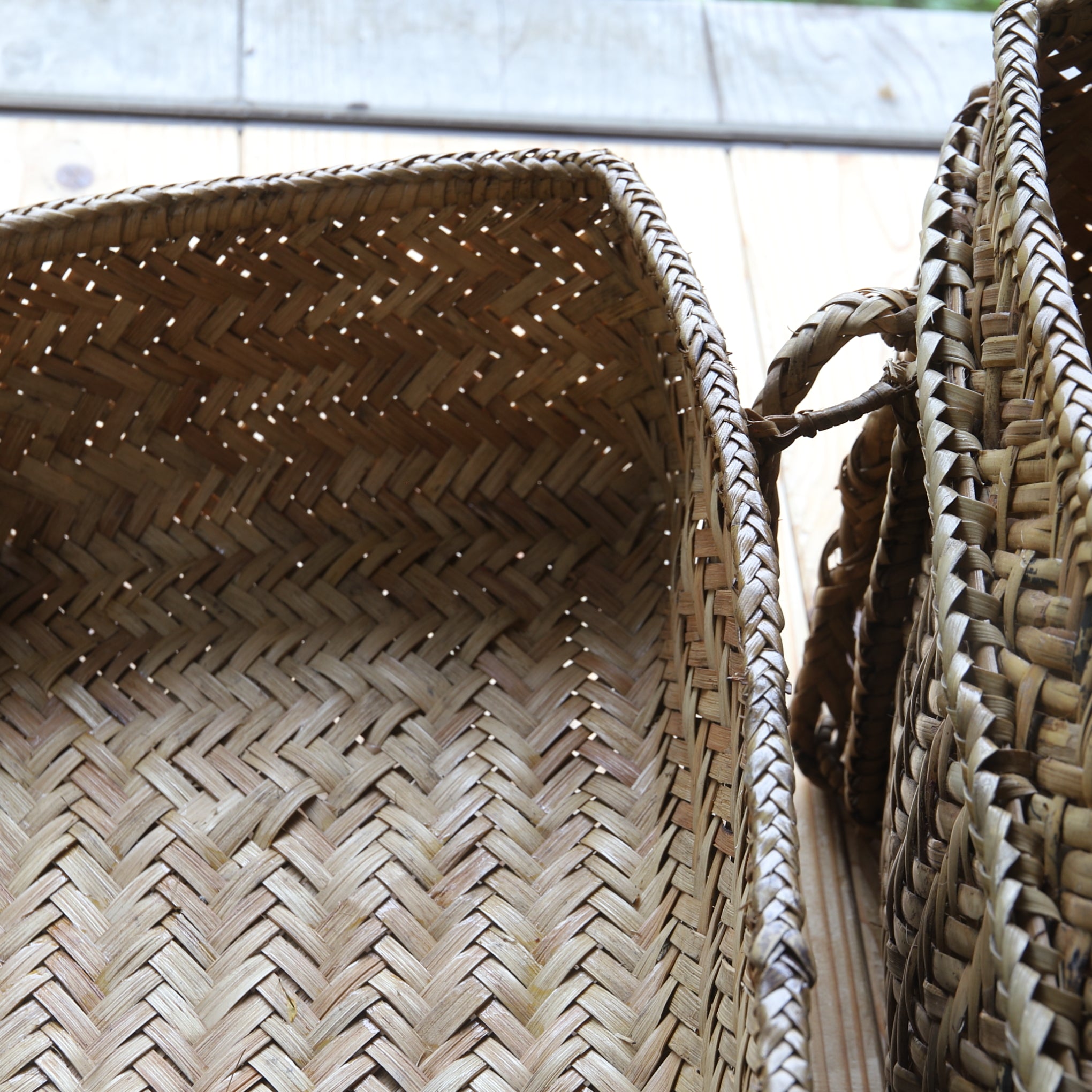 Antique Bamboo Woven Outdoor Tea Basket, Taisho Era (1912-1926CE)