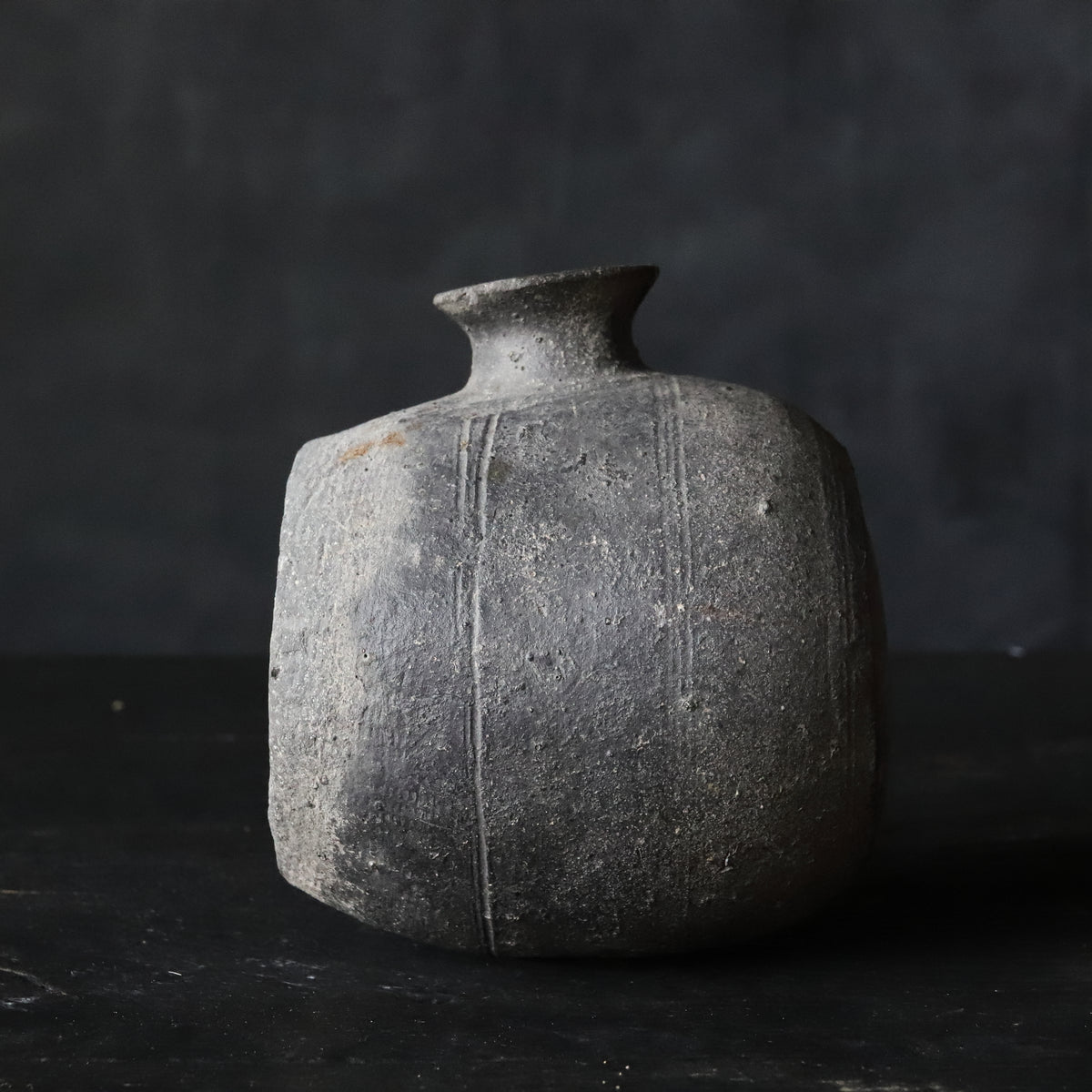 古墳時代 須恵器 俵壺（250–581 CE） | 入蘆花（ロカニイル）