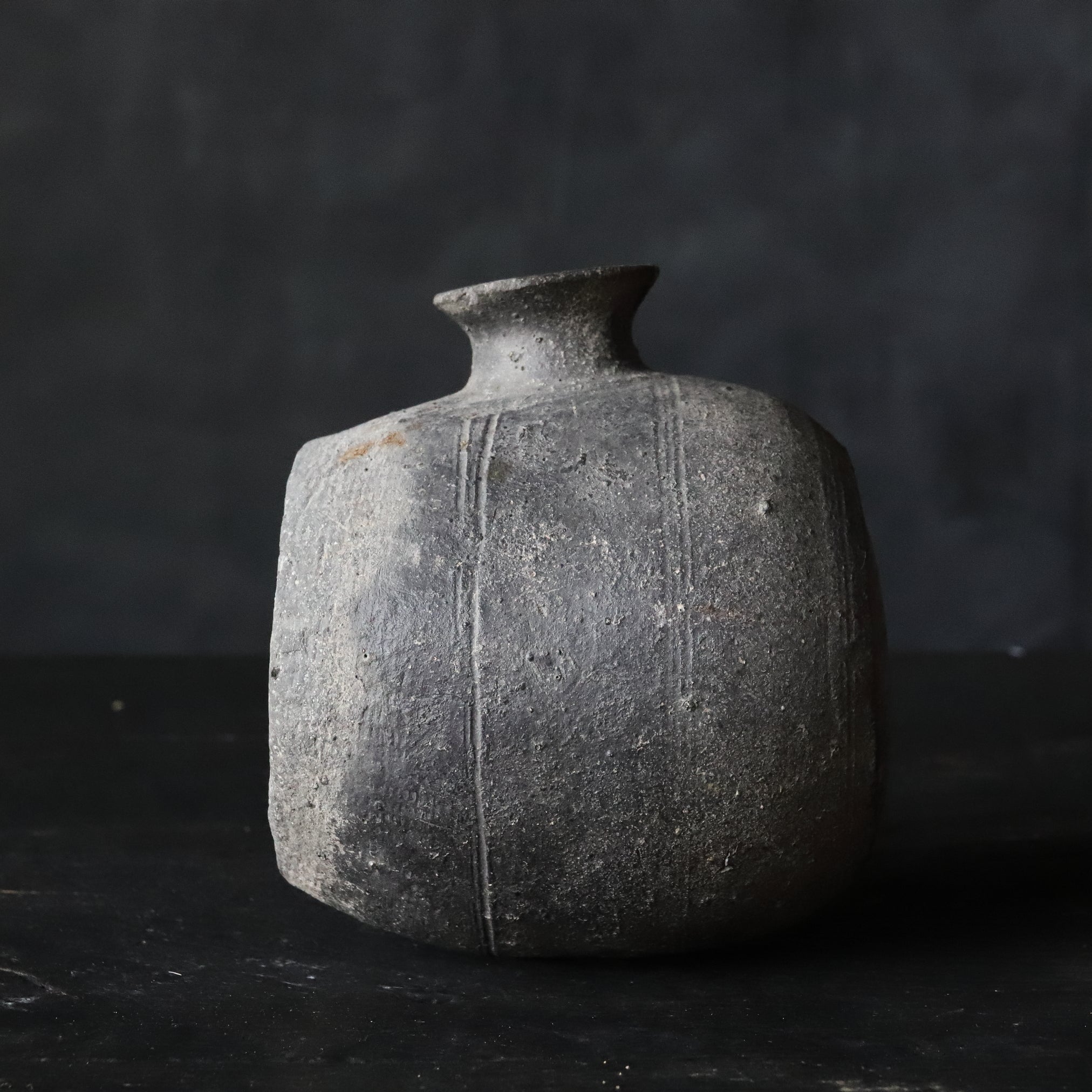 Sue ware jar Kofun/250-581CE