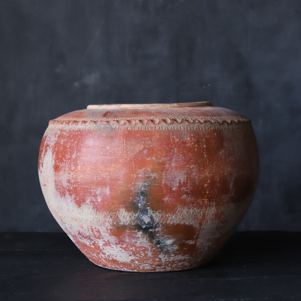 班江陶器红彩罐 3世纪以前