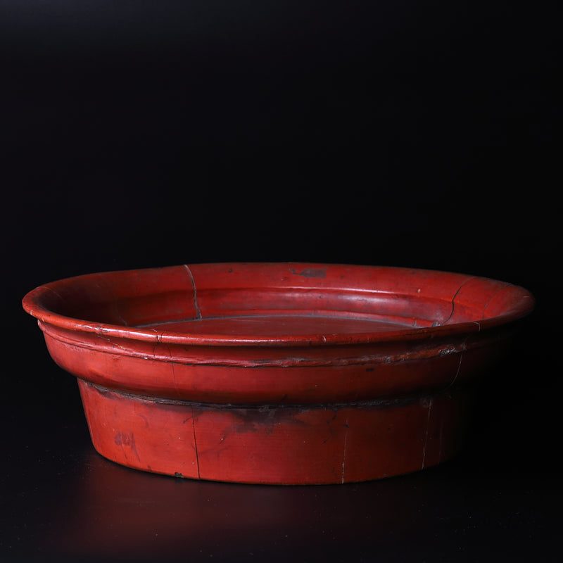 中国古董朱砂盘，盘子直径31Cm 清/1616-1911CE