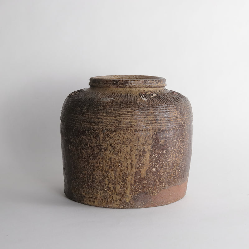 Nanban pot Muromachi/1336-1573CE