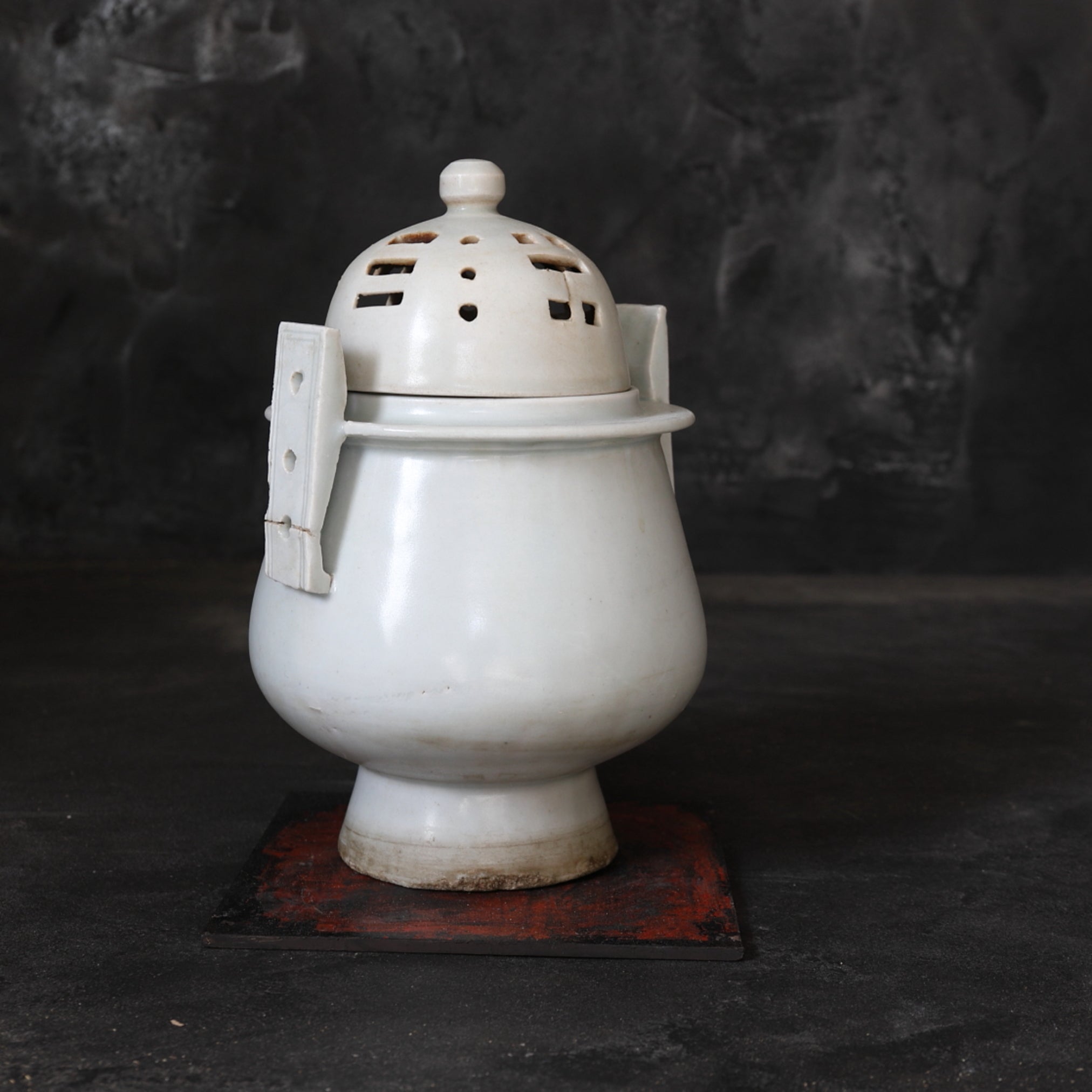 Korean Antique white porcelain incense burner Joseon Dynasty/1392-1897CE