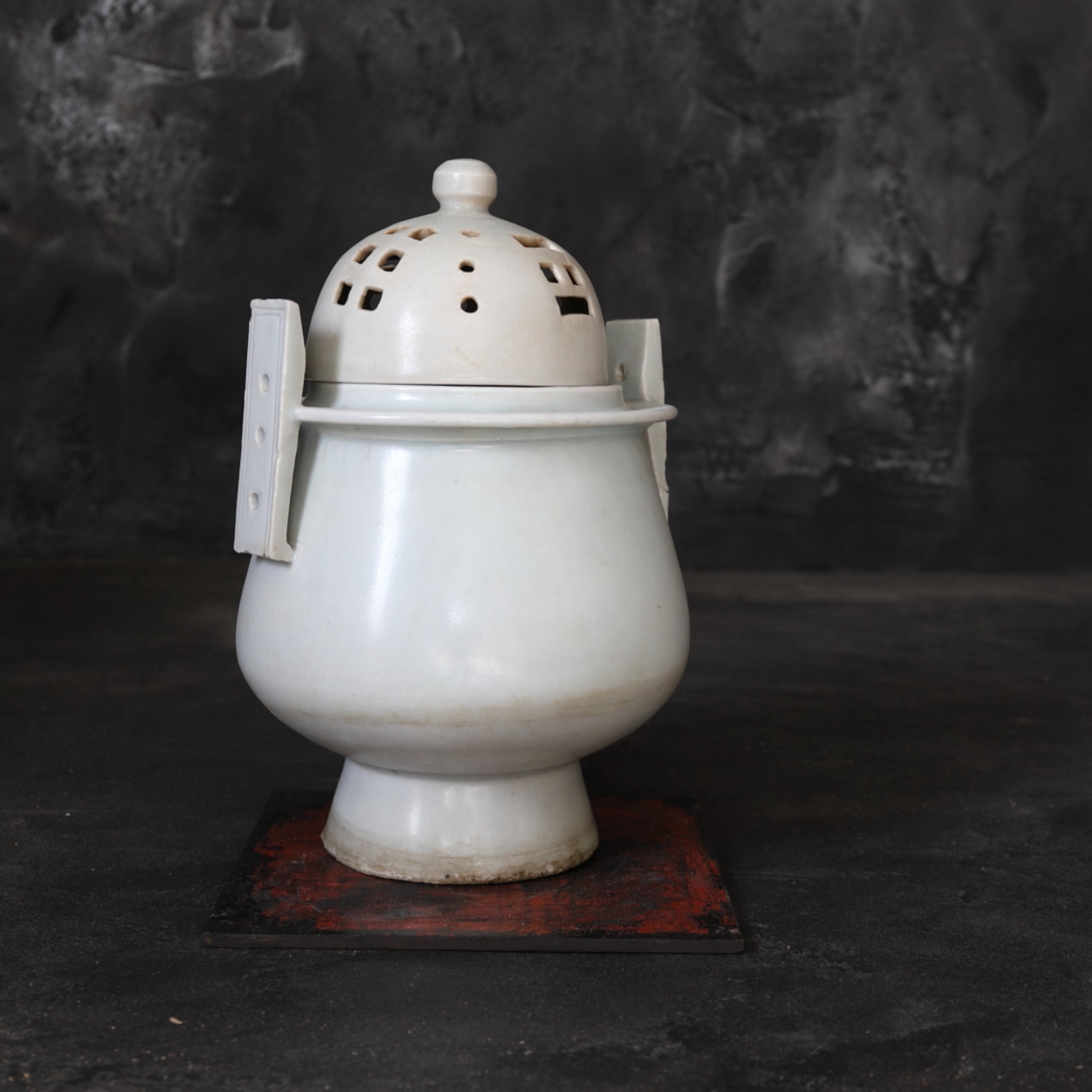 Korean Antique white porcelain incense burner Joseon Dynasty/1392-1897CE