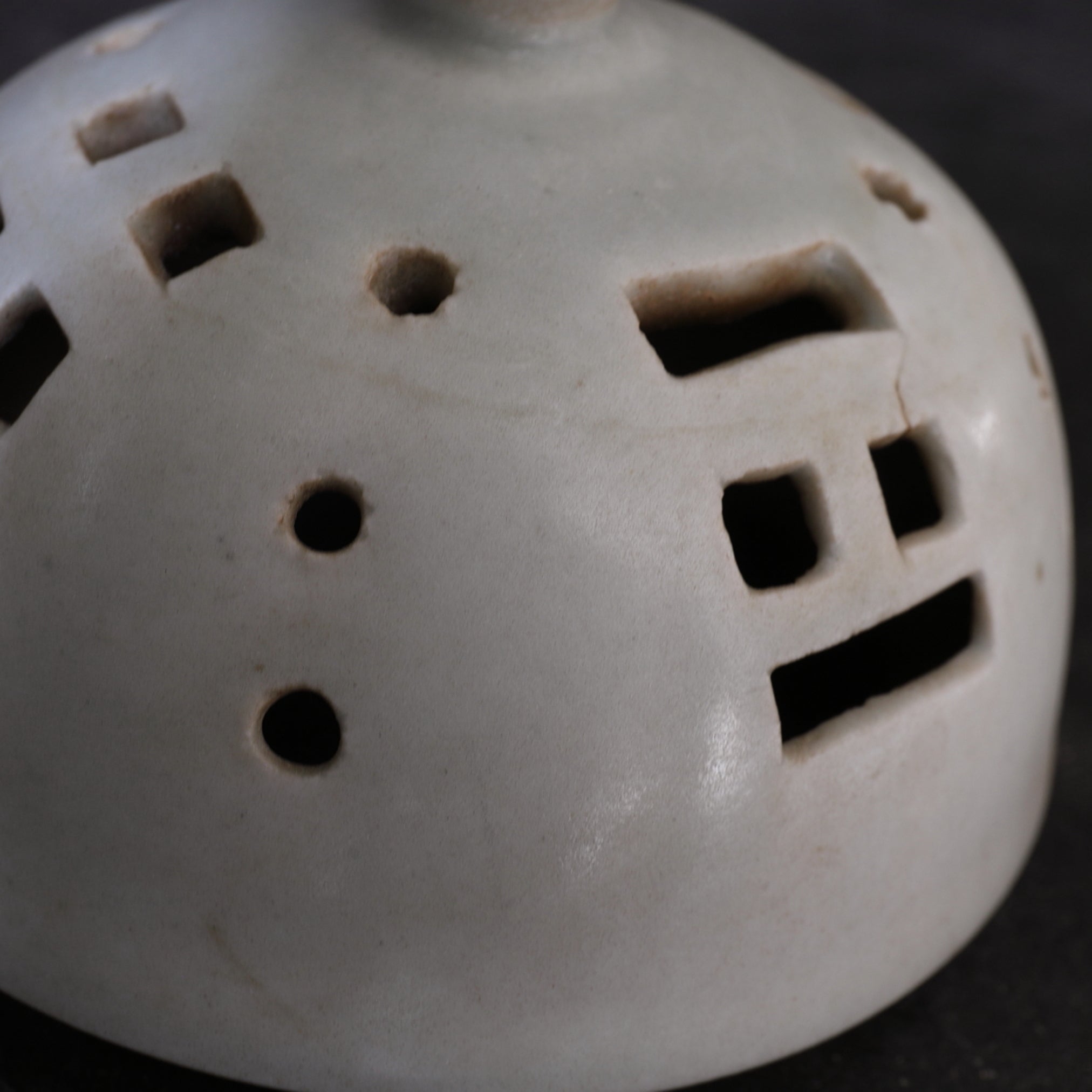 Korean Antique white porcelain incense burner Joseon Dynasty/1392-1897CE