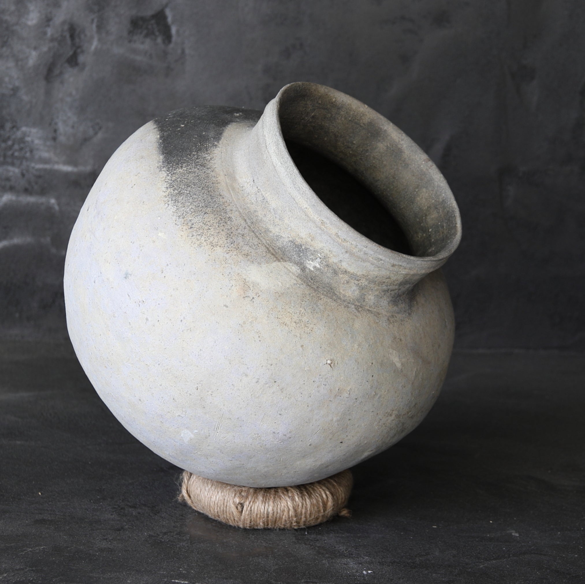 Sue ware pot Kofun/250-581CE