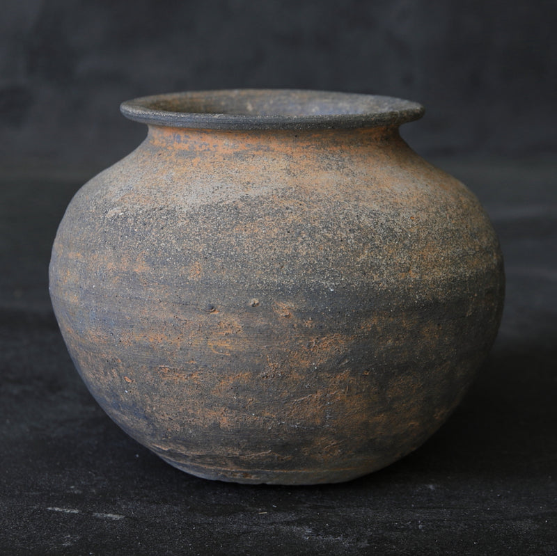 Sue ware short-neck small jar Kofun/250-581CE