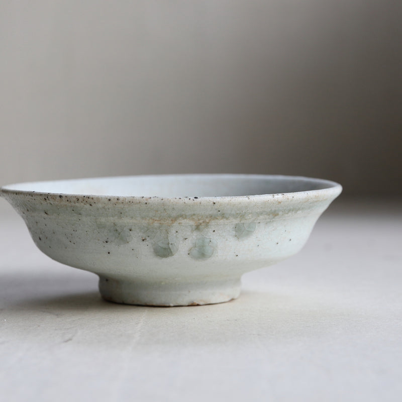 DISH, Katade, white porcelain, Joseon Dynasty（1392–1897CE）