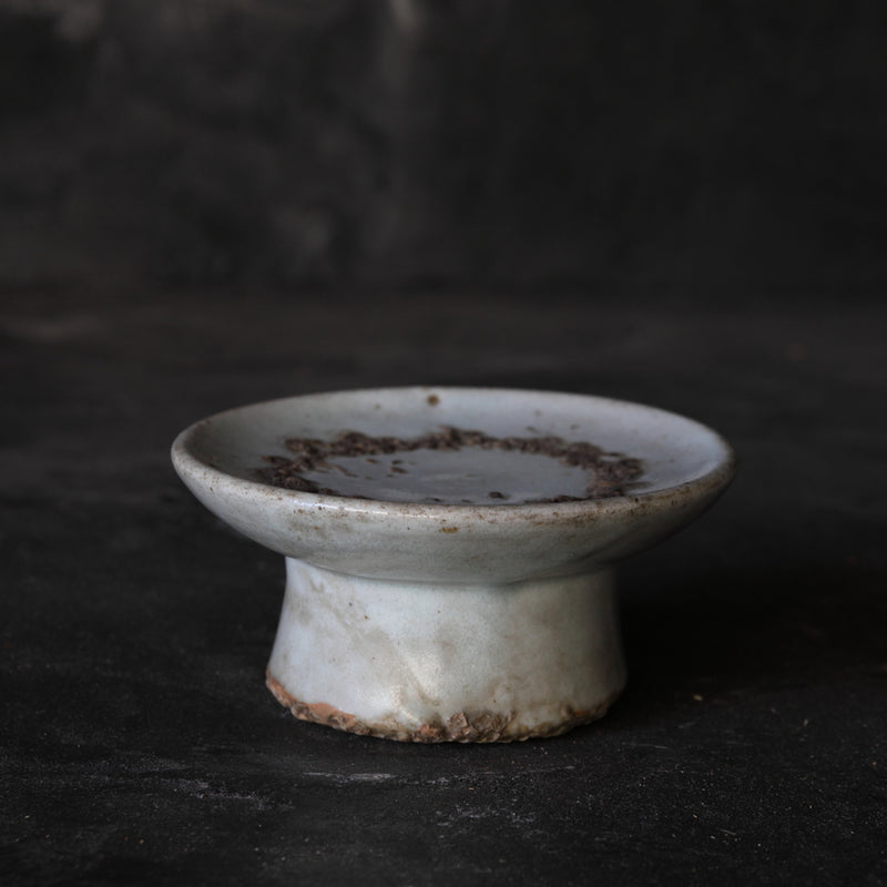 STEMMED BOWL WITH ATTACHED SAUCER, White porcelain, Joseon Dynasty（1392–1897CE）
