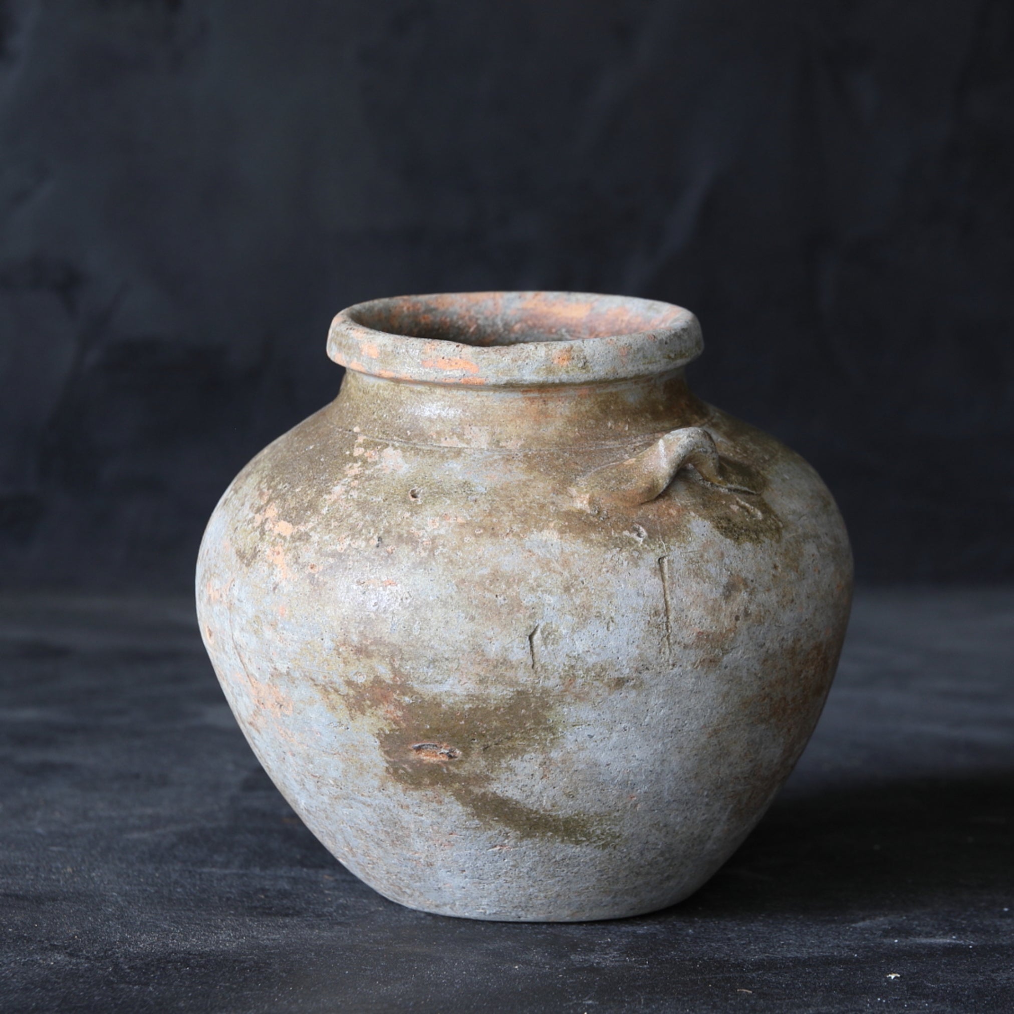 Green glaze jar with handle Han Dynasty/206BCE-220CE