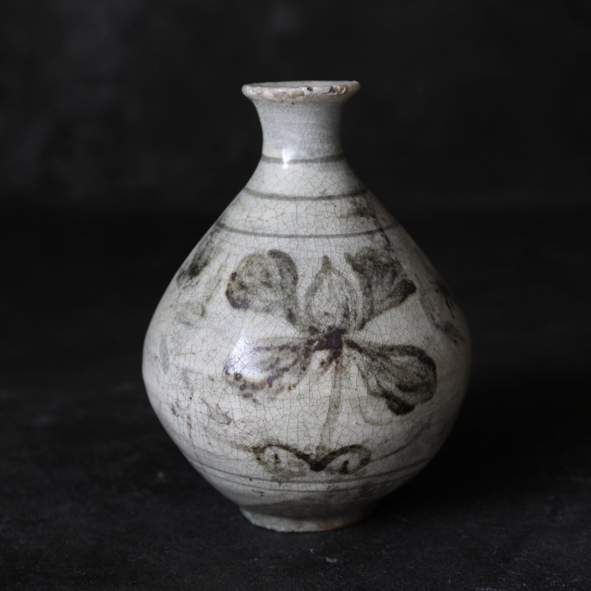 李朝 粉青沙器 鉄絵 草花文瓶 李氏朝鮮時代/1392-1897CE