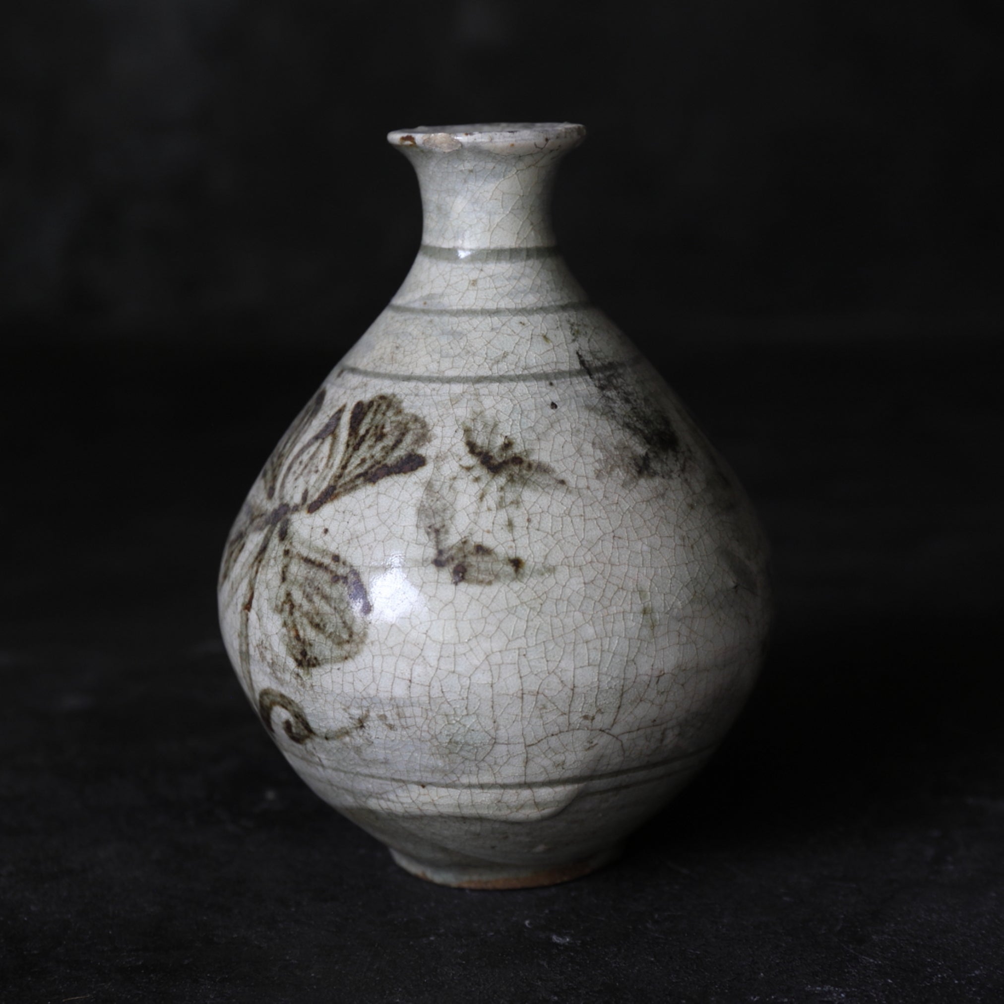 李朝 粉青沙器 鉄絵 草花文瓶 李氏朝鮮時代/1392-1897CE