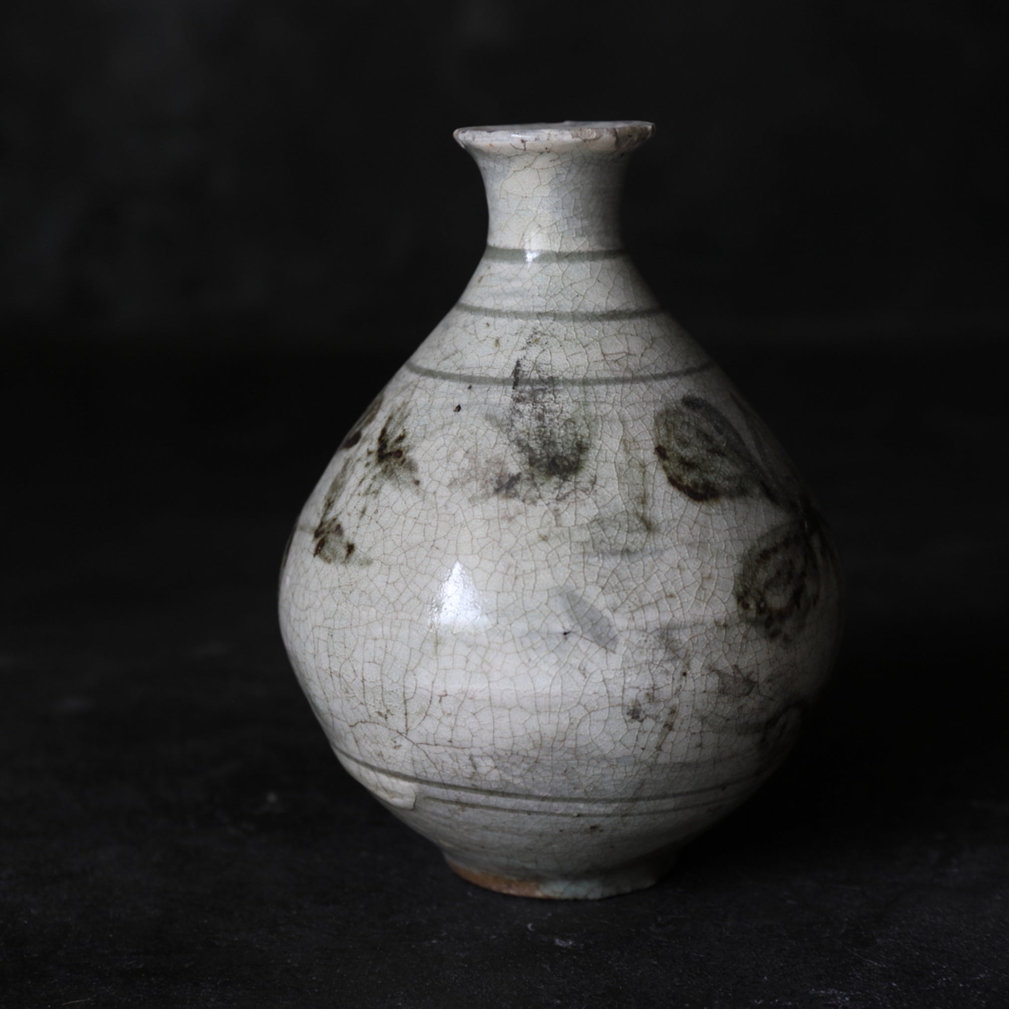 李朝 粉青沙器 鉄絵 草花文瓶 李氏朝鮮時代/1392-1897CE