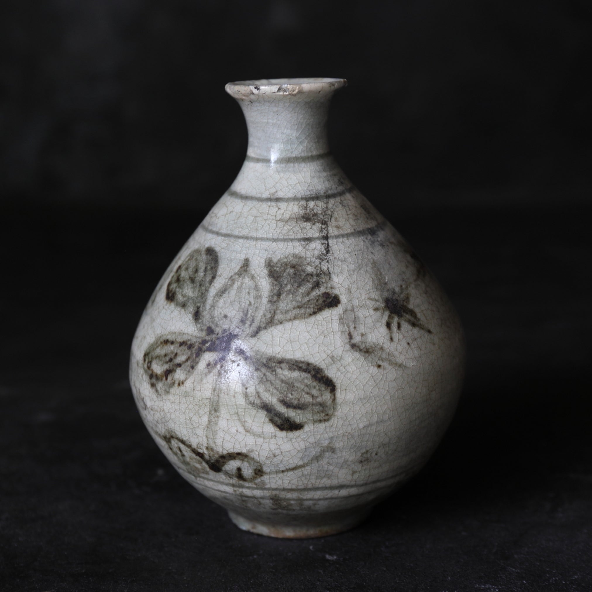 李朝 粉青沙器 鉄絵 草花文瓶 李氏朝鮮時代/1392-1897CE