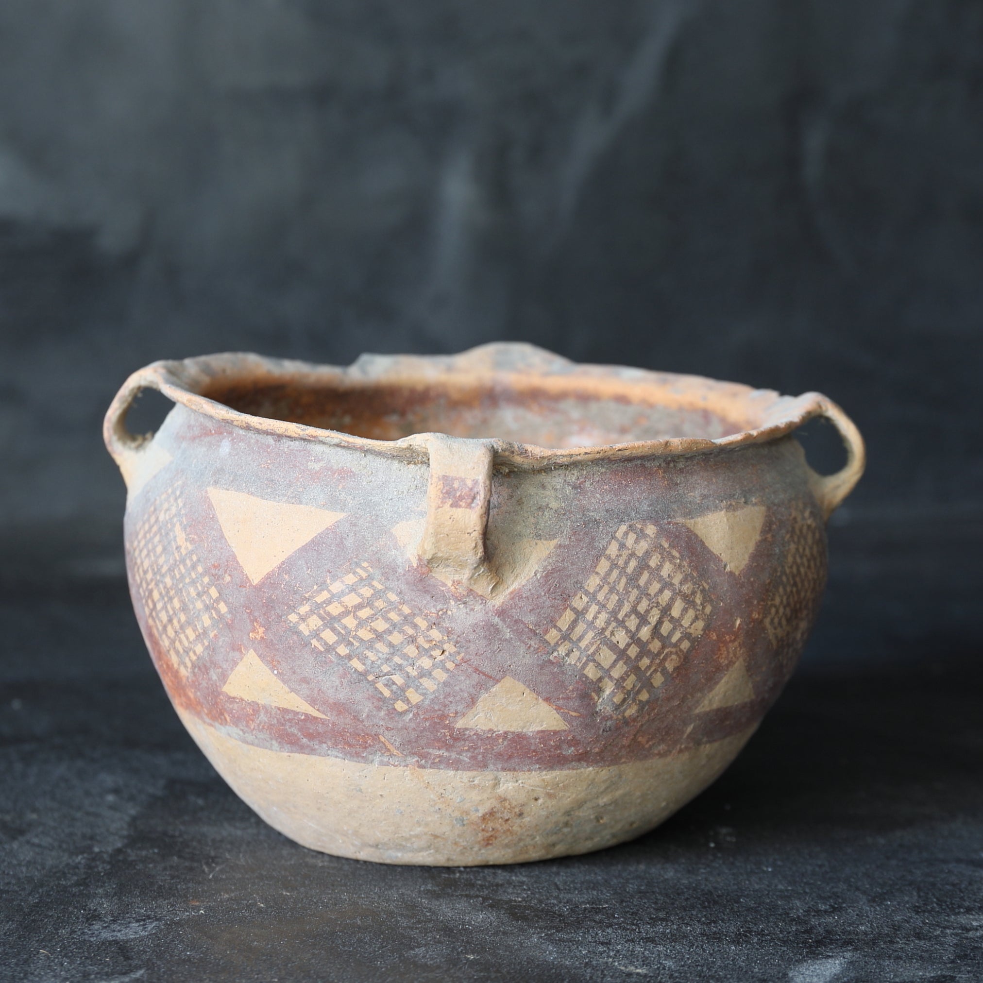 Yangshao pottery jar Majiayao culture/3300-2050BCE