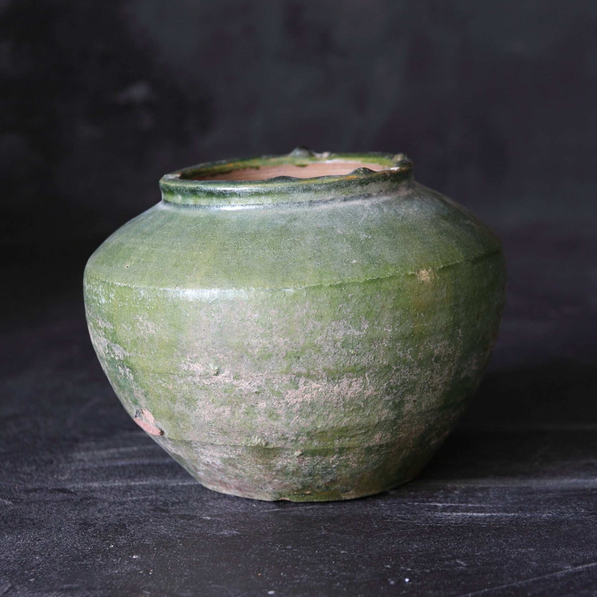 Silvered green glaze jar Han Dynasty/206BCE-220CE