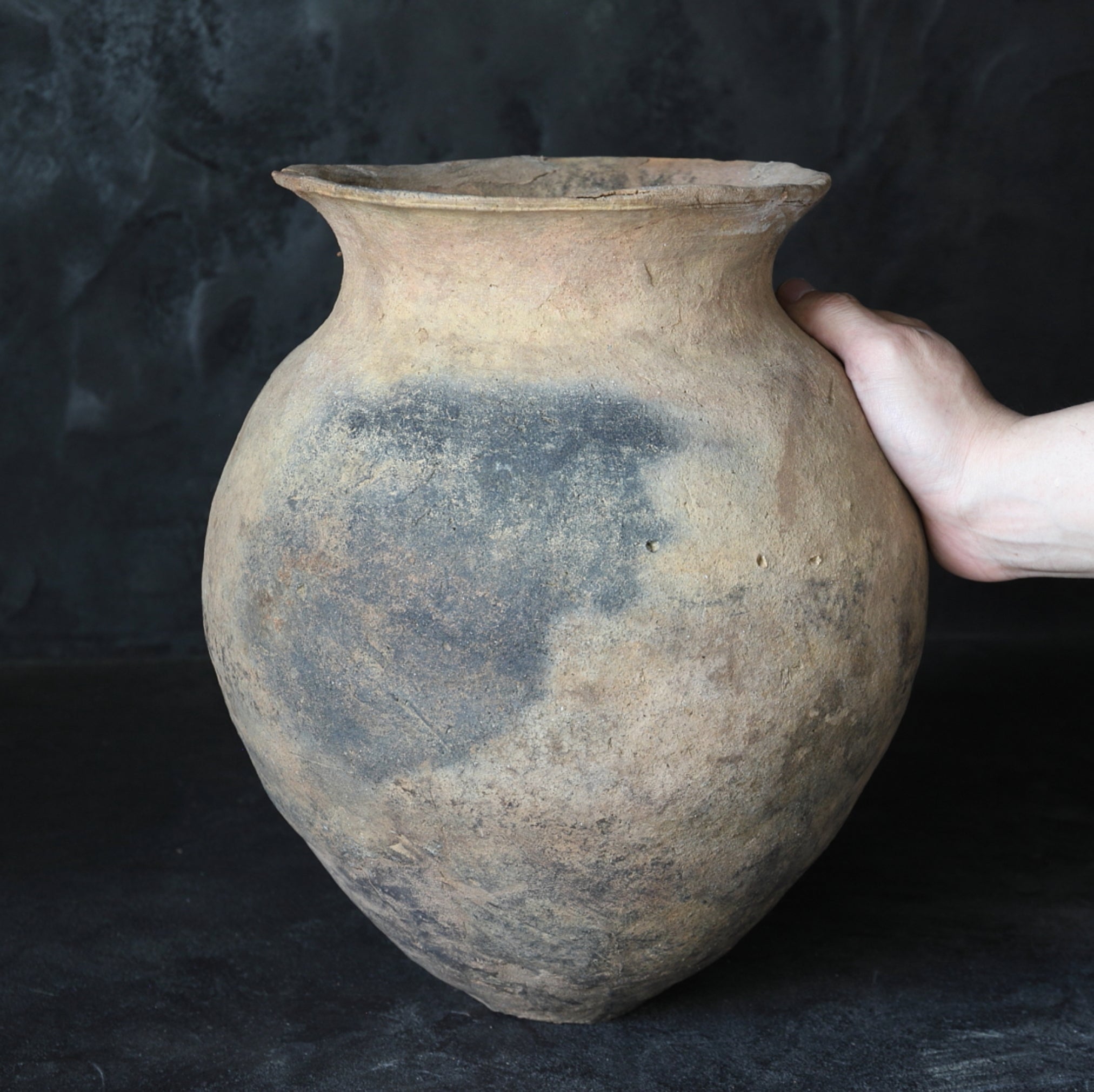 Yayoi pottery pot-shaped earthenware Yayoi/300BCE–250CE