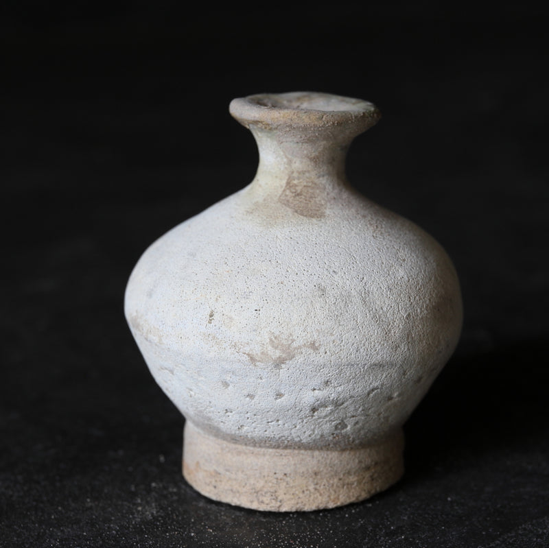 Sanage small Vase Kamakura/1185-1333CE