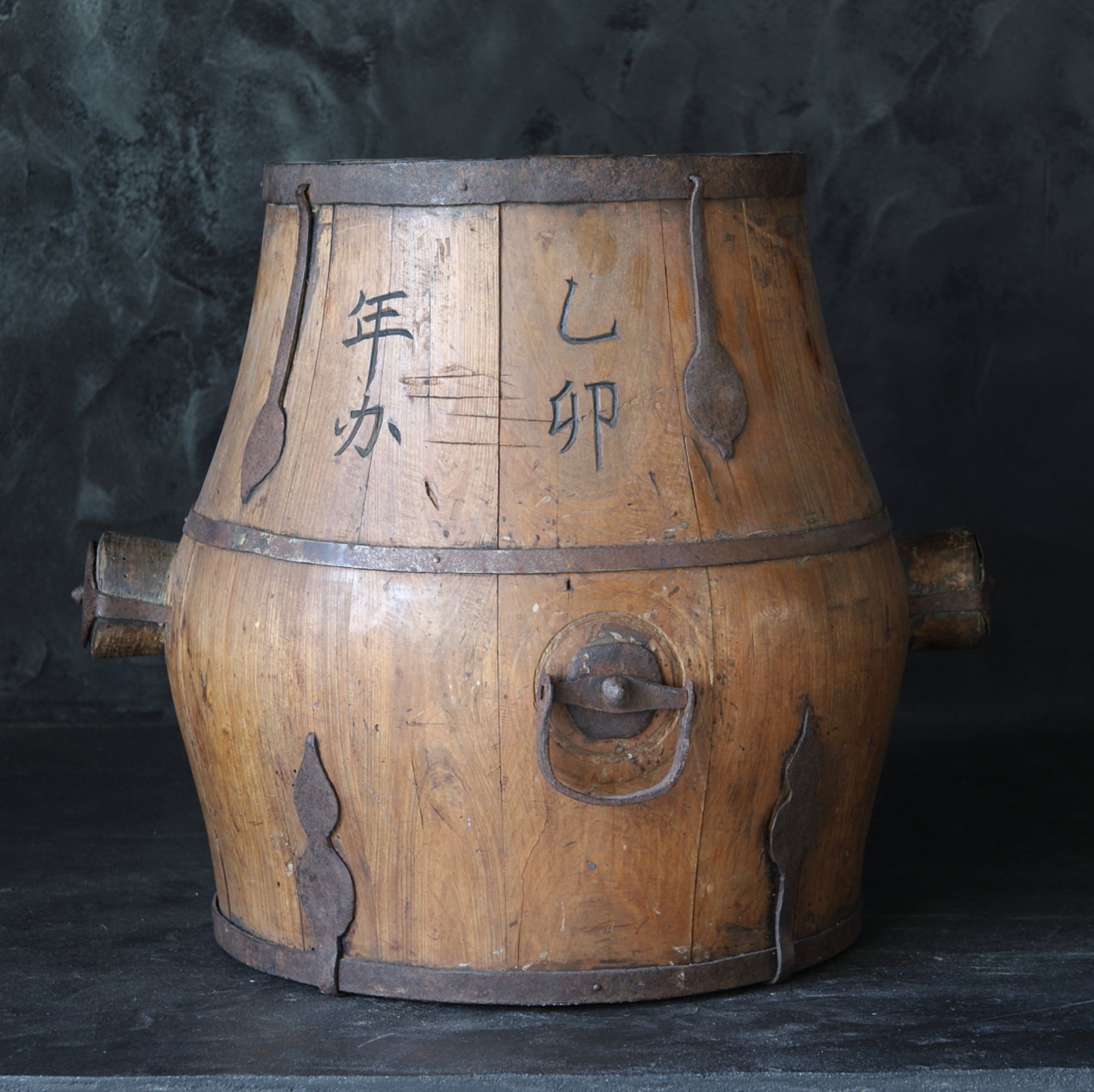 Korean Antique Grain Bucket with Handle Joseon Dynasty/1392-1897CE