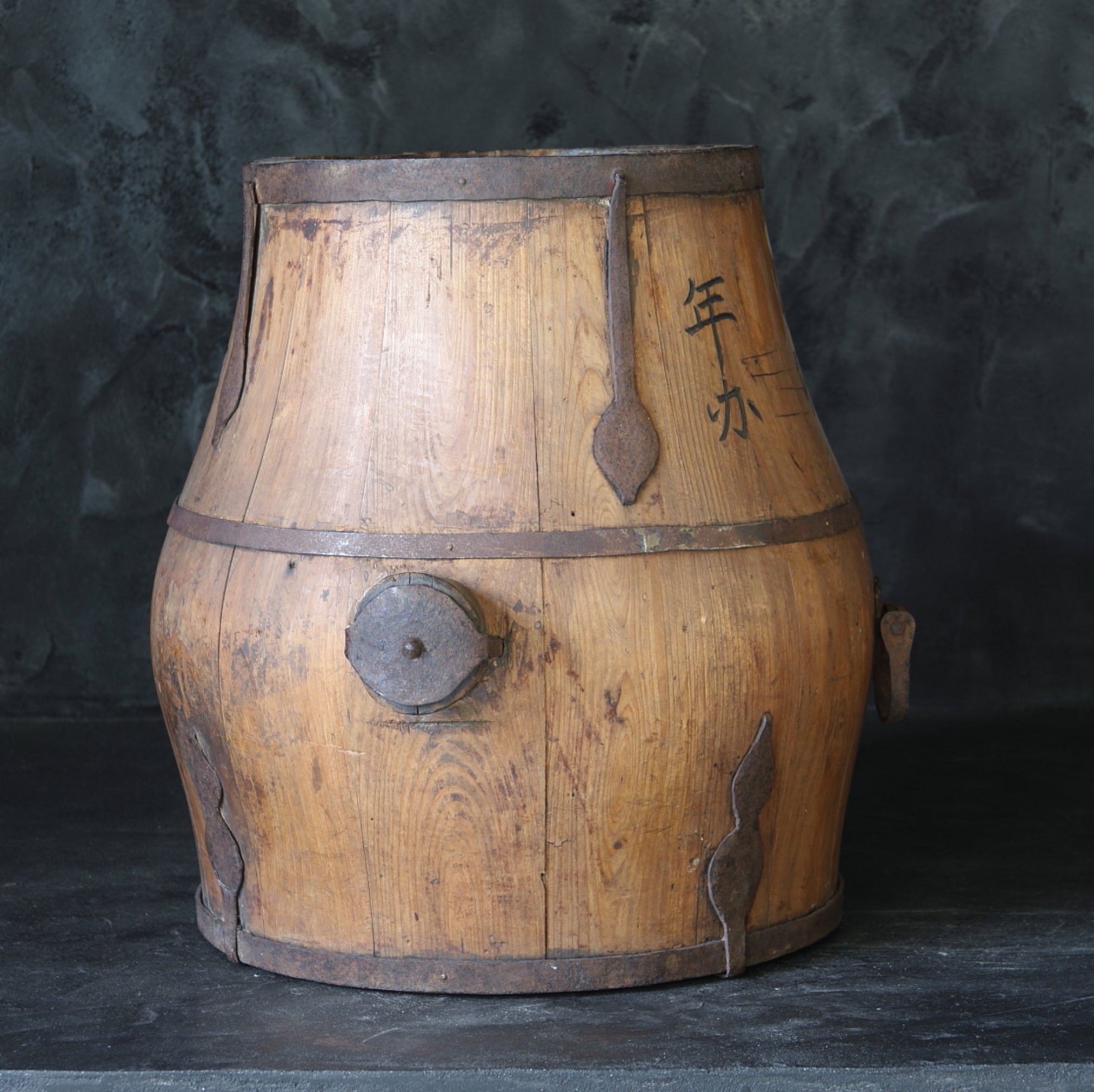 Korean Antique Grain Bucket with Handle Joseon Dynasty/1392-1897CE