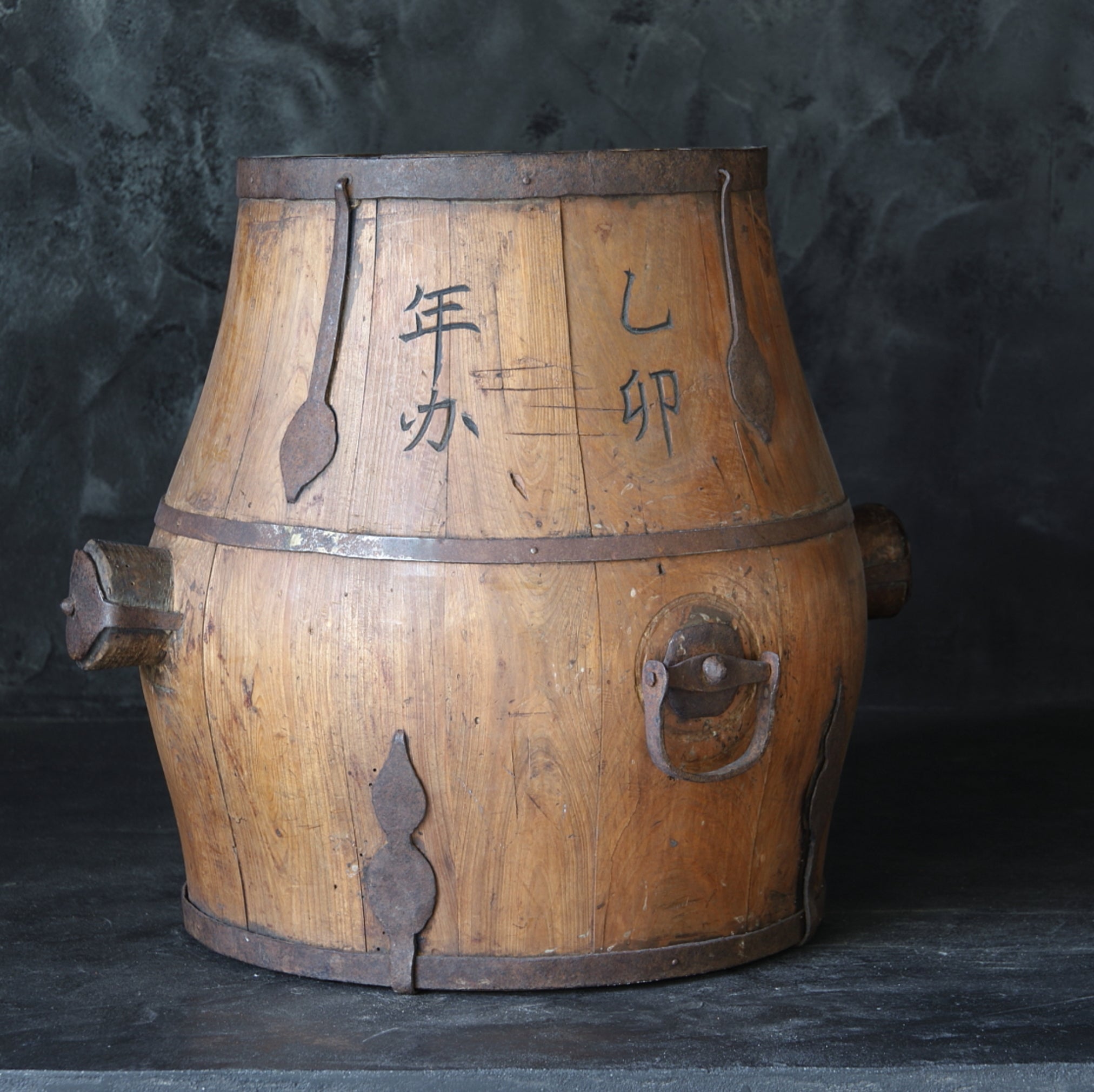 Korean Antique Grain Bucket with Handle Joseon Dynasty/1392-1897CE