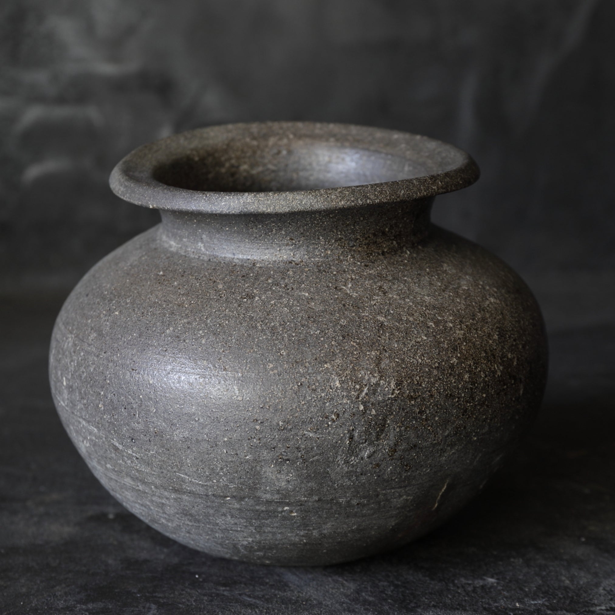 Sue ware pot Kofun/250-581CE