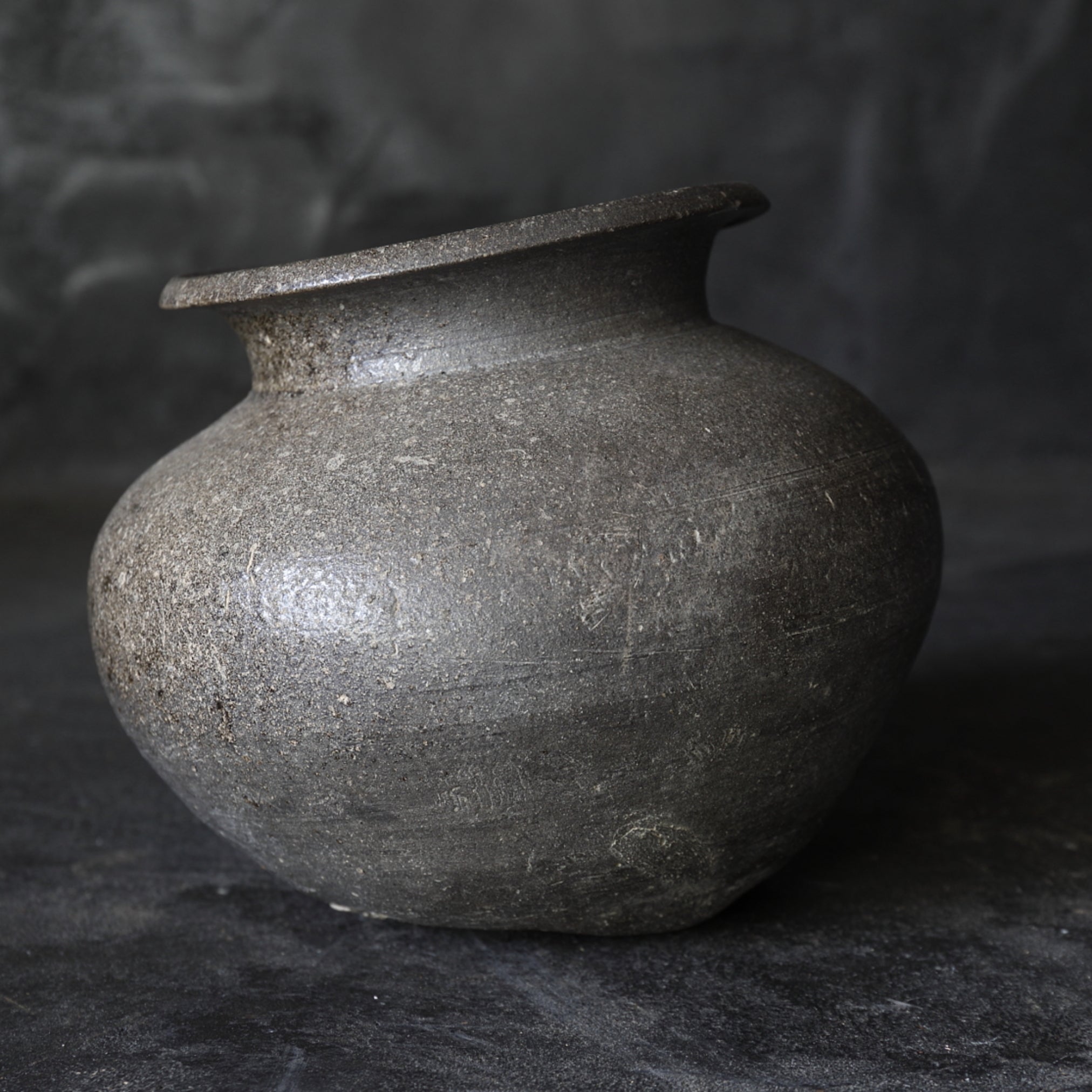 Sue ware pot Kofun/250-581CE