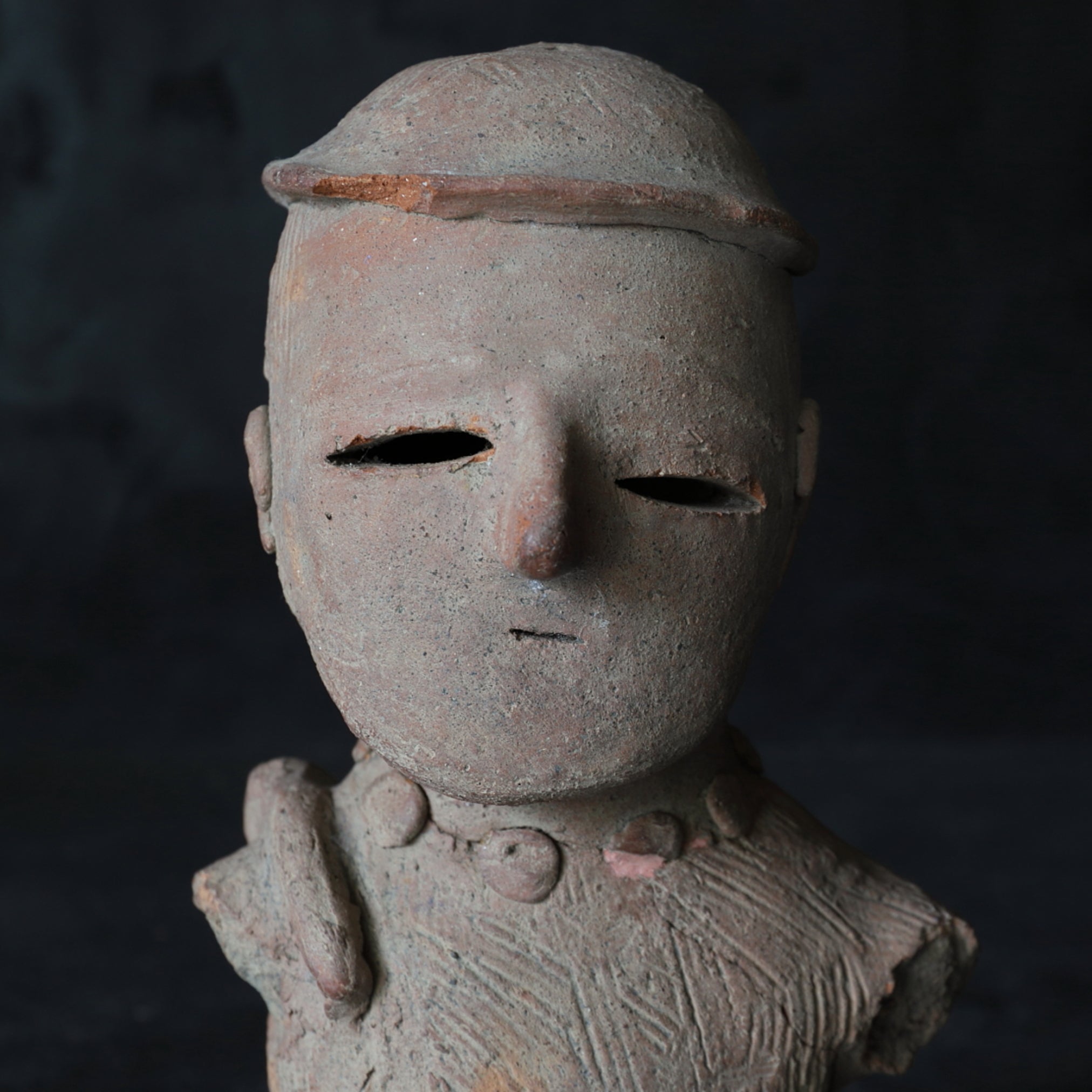 male haniwa Kofun/250-581CE