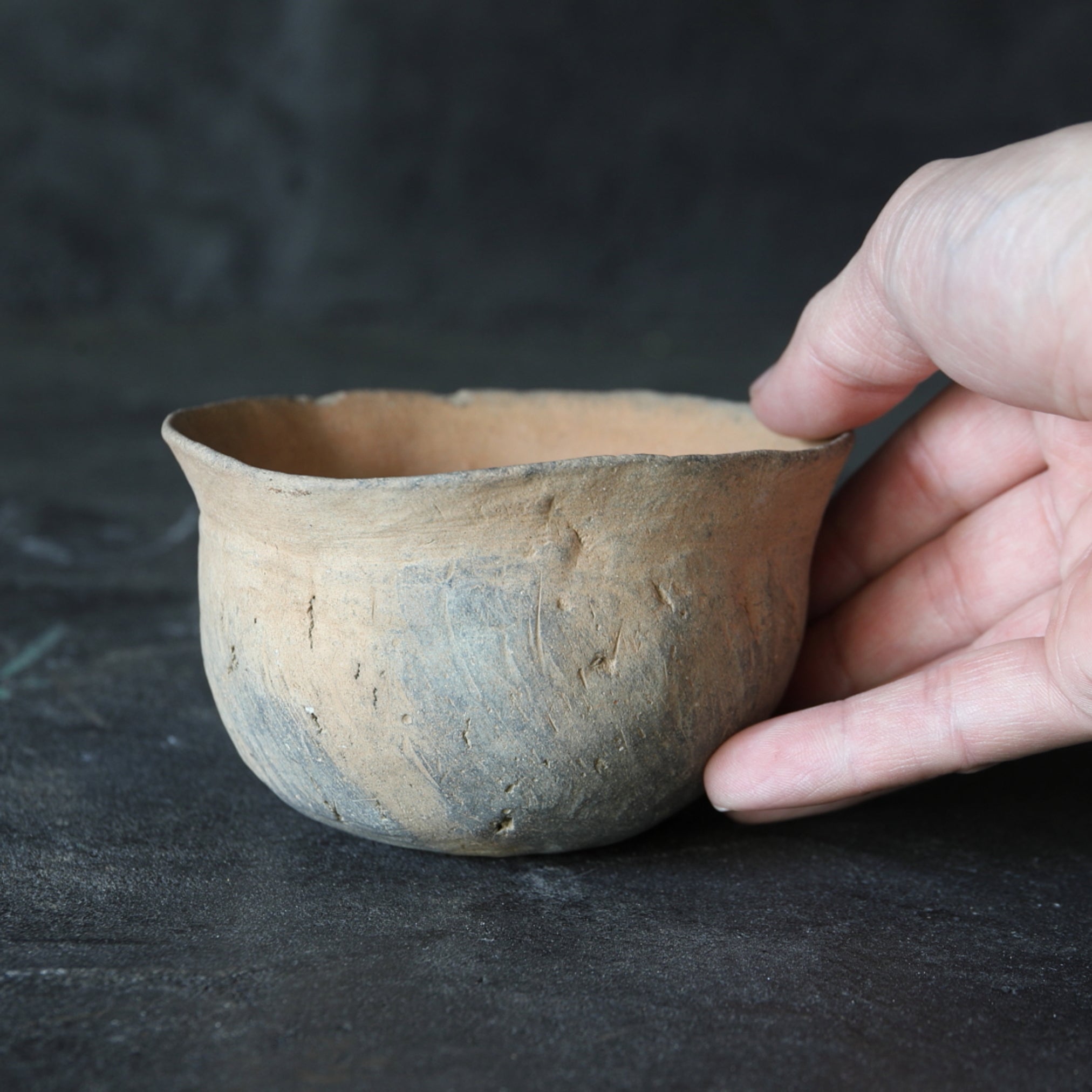 Yayoi pottery Bowl-shaped earthenware Yayoi/300BCE–250CE