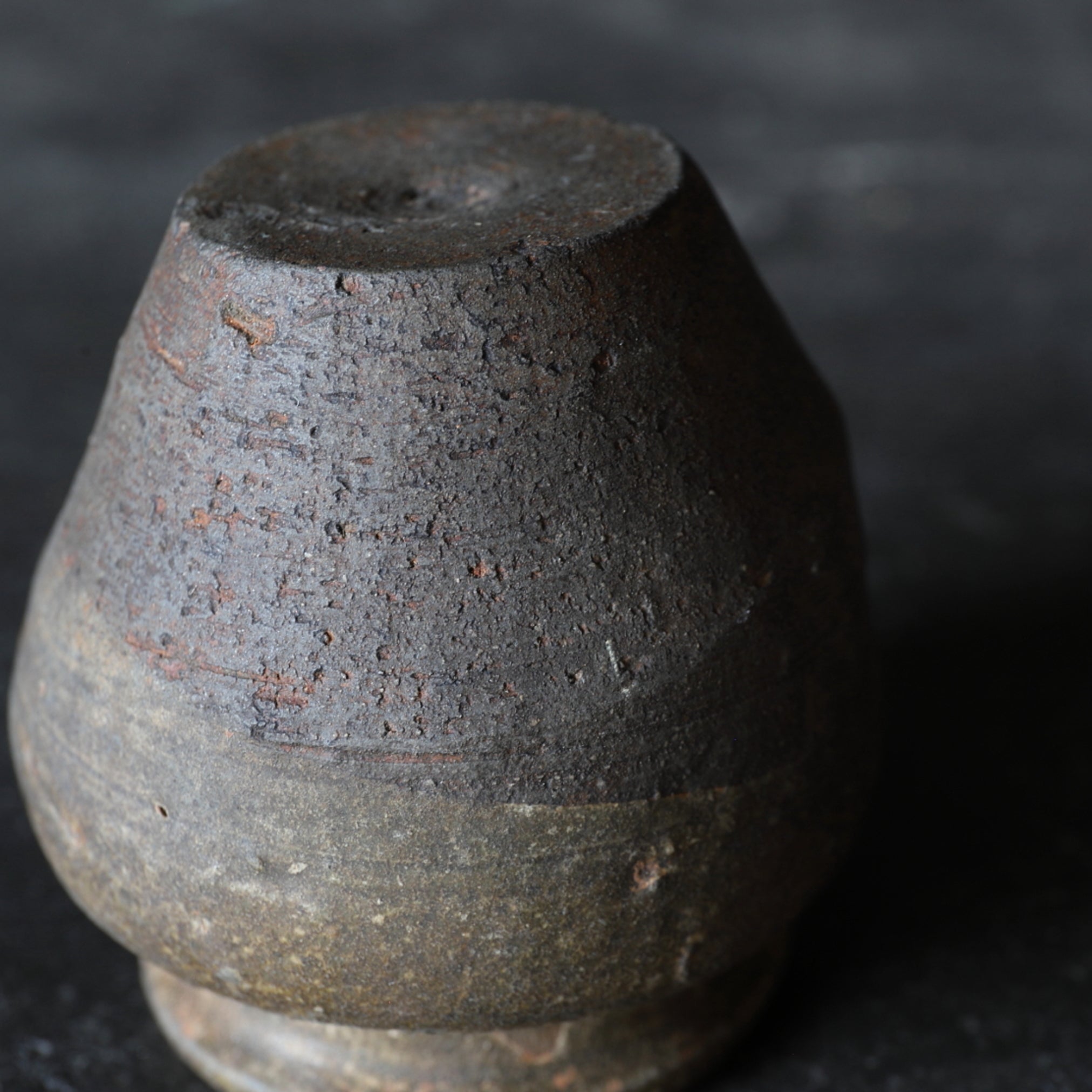 Ko-Seto Iron Pigment Small Pot Muromachi/1336-1573CE