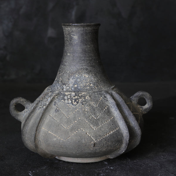 須恵器 把手付線刻文異形壺 皮袋形瓶 古墳時代/250-581CE