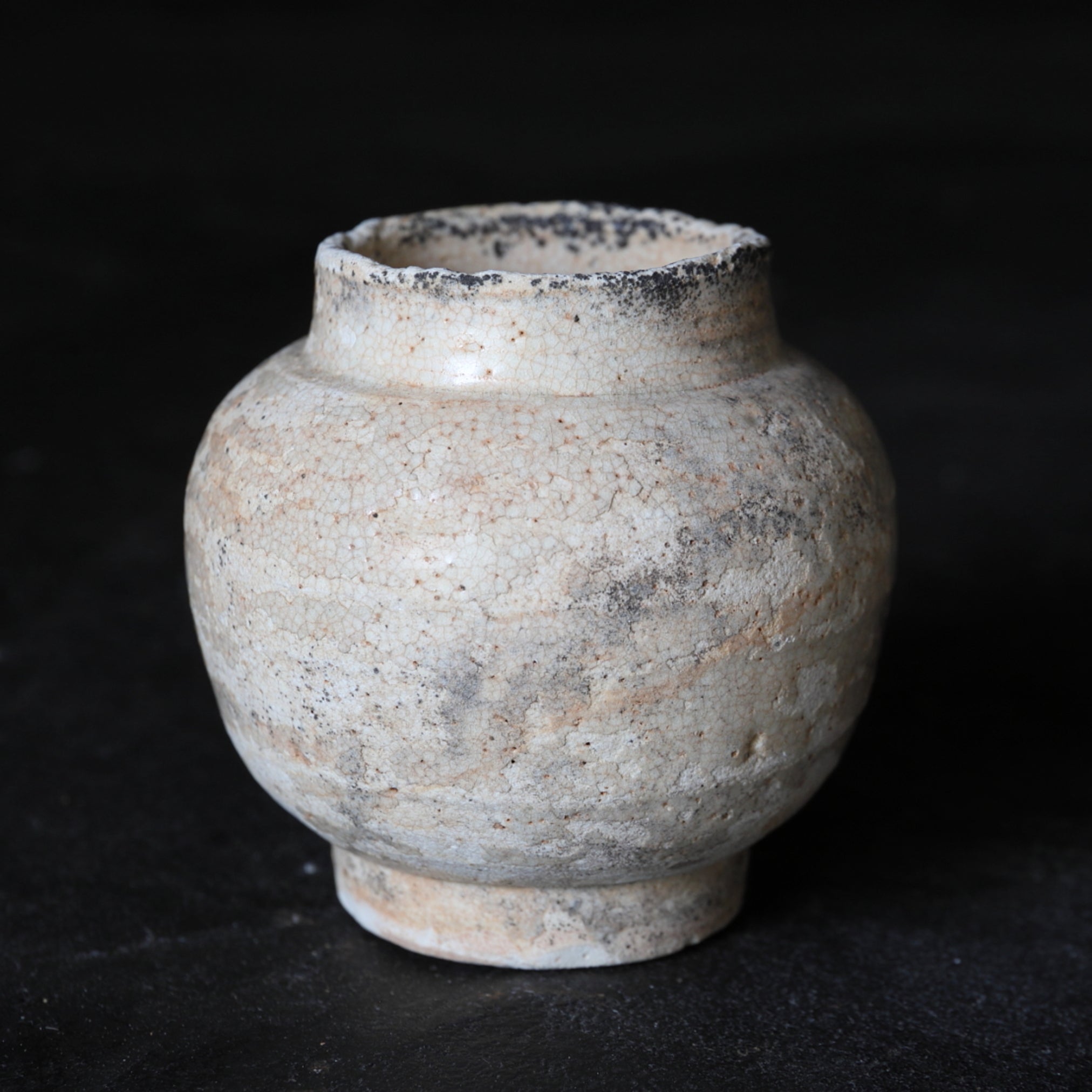 Ko-Seto Ash Glaze Small Pot Muromachi/1336-1573CE