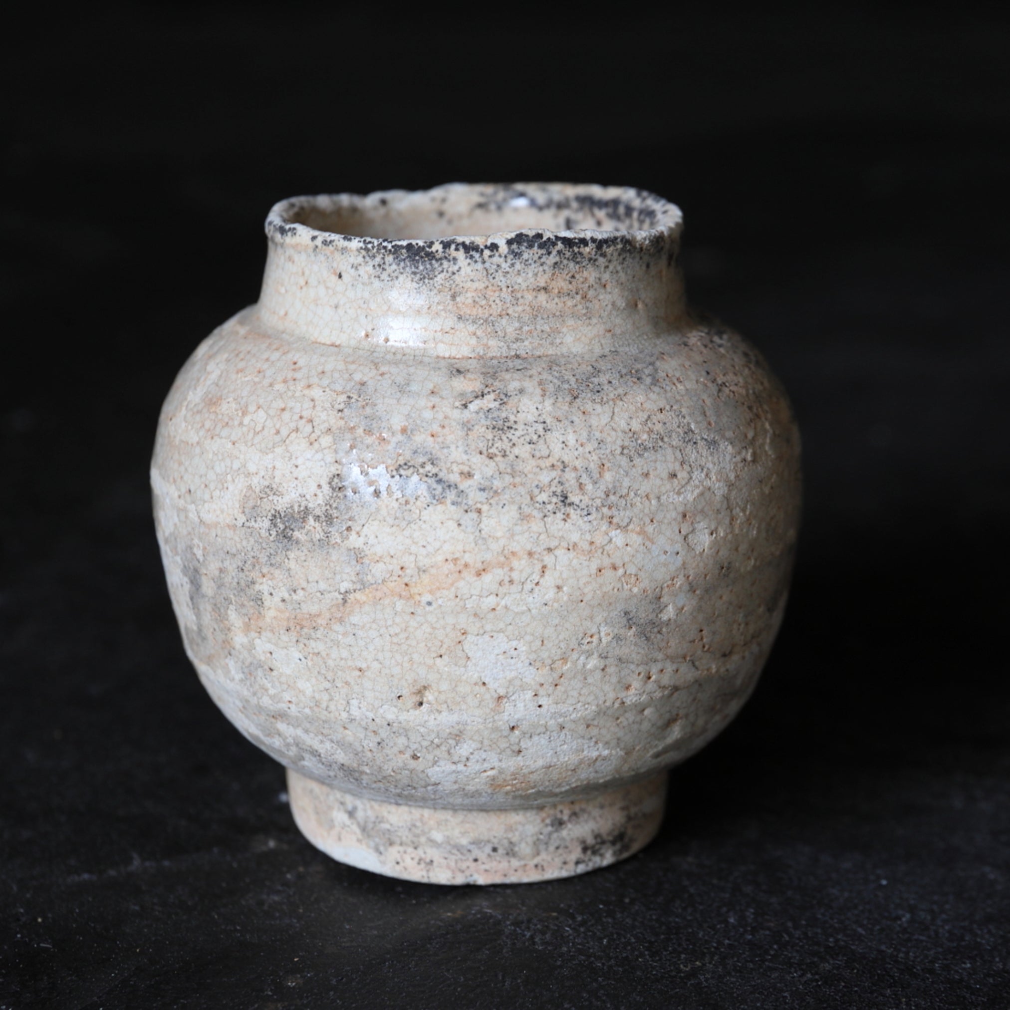 Ko-Seto Ash Glaze Small Pot Muromachi/1336-1573CE