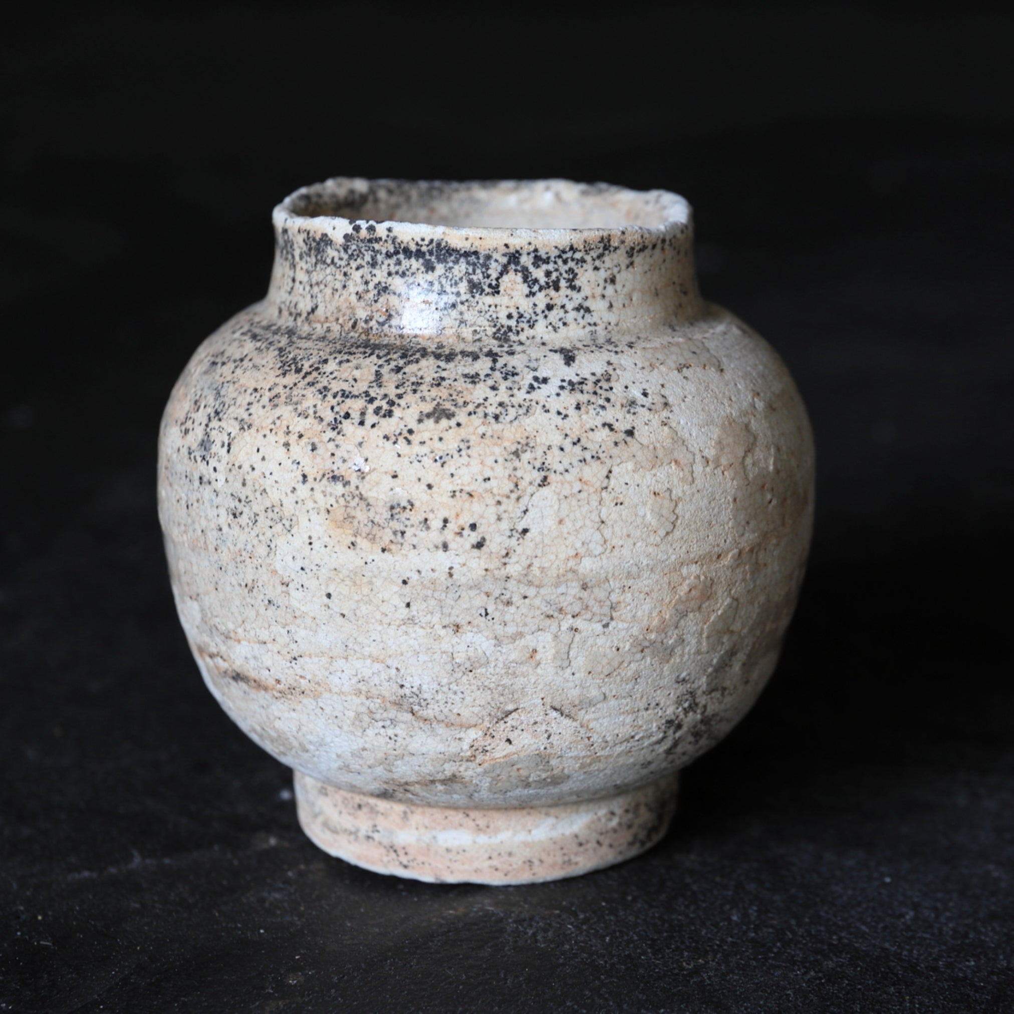 Ko-Seto Ash Glaze Small Pot Muromachi/1336-1573CE