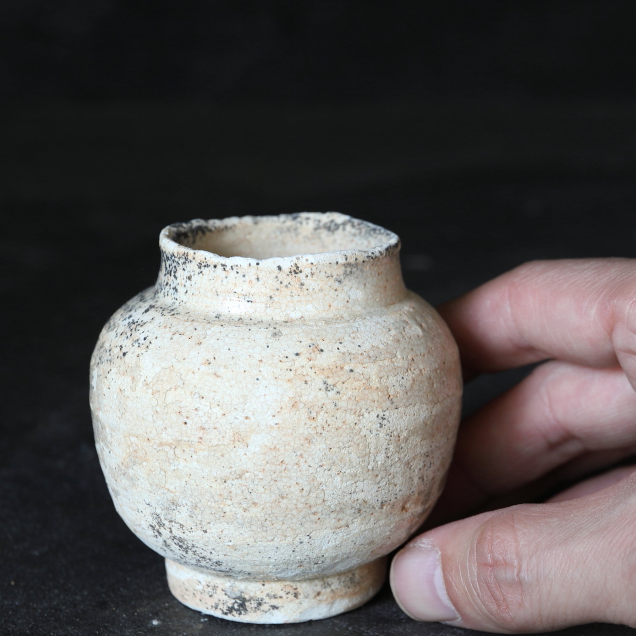 Ko-Seto Ash Glaze Small Pot Muromachi/1336-1573CE