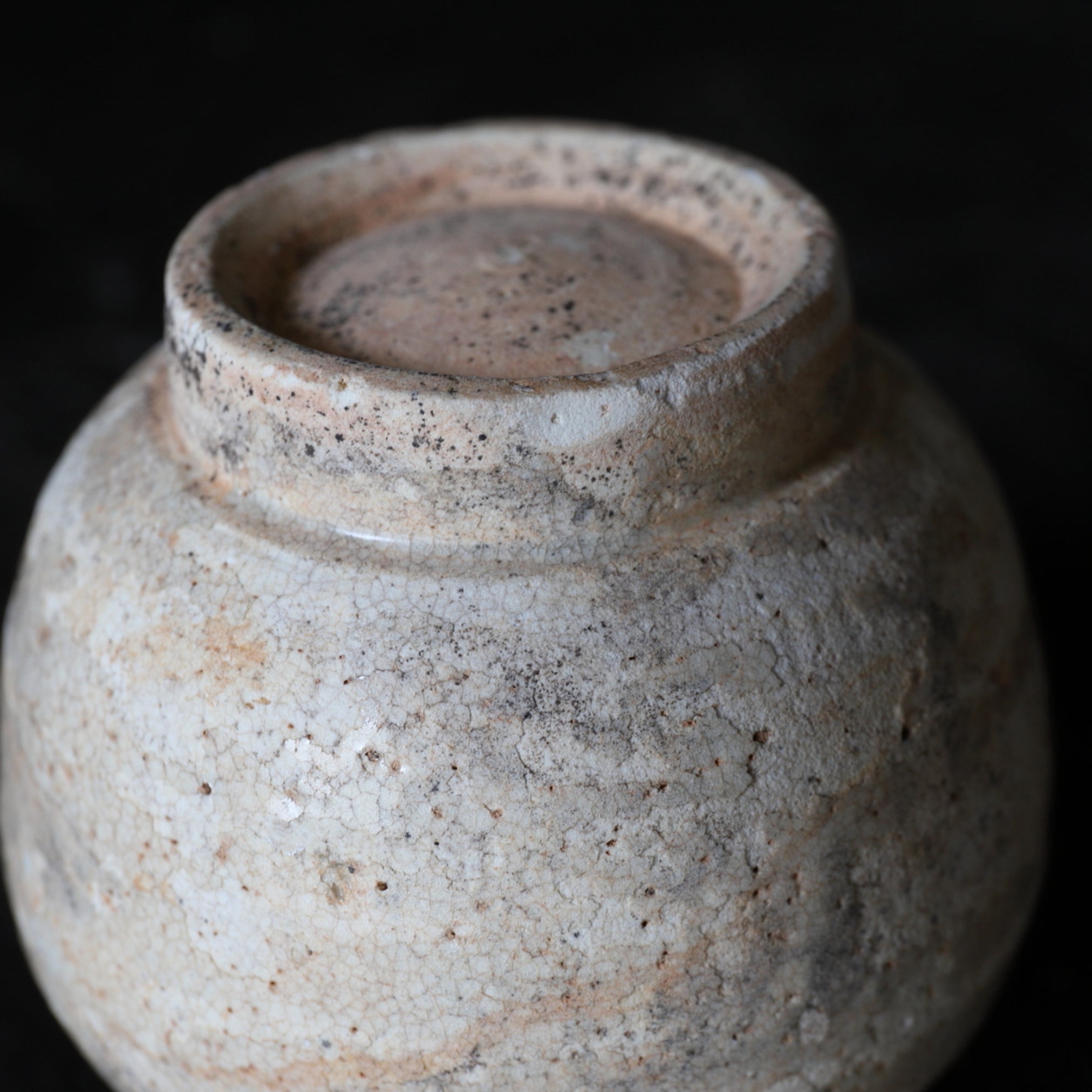 Ko-Seto Ash Glaze Small Pot Muromachi/1336-1573CE