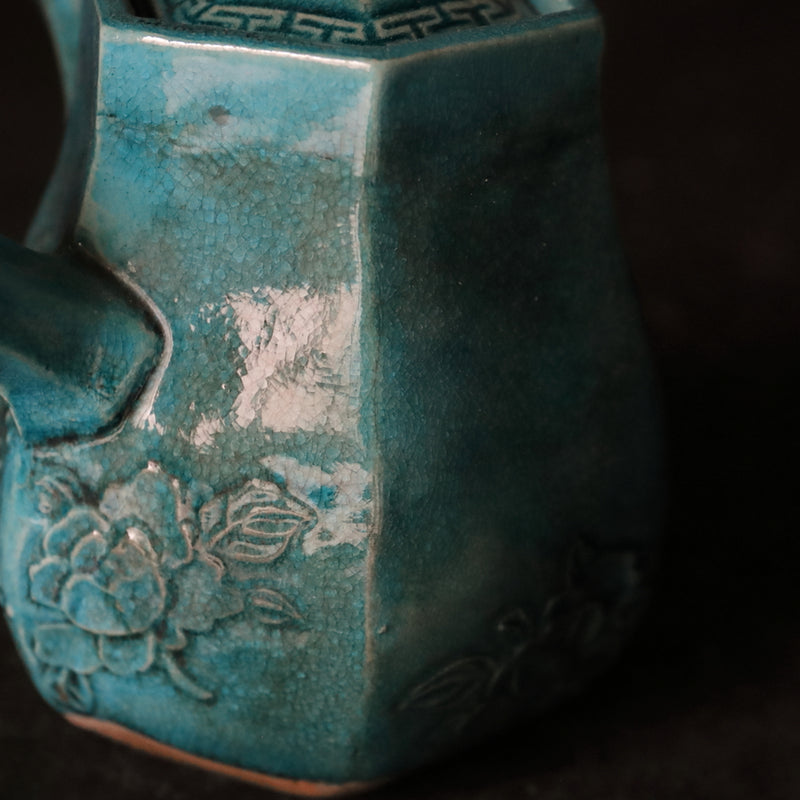 Blue Kotoe Yokote teapot Edo/1603-1867CE