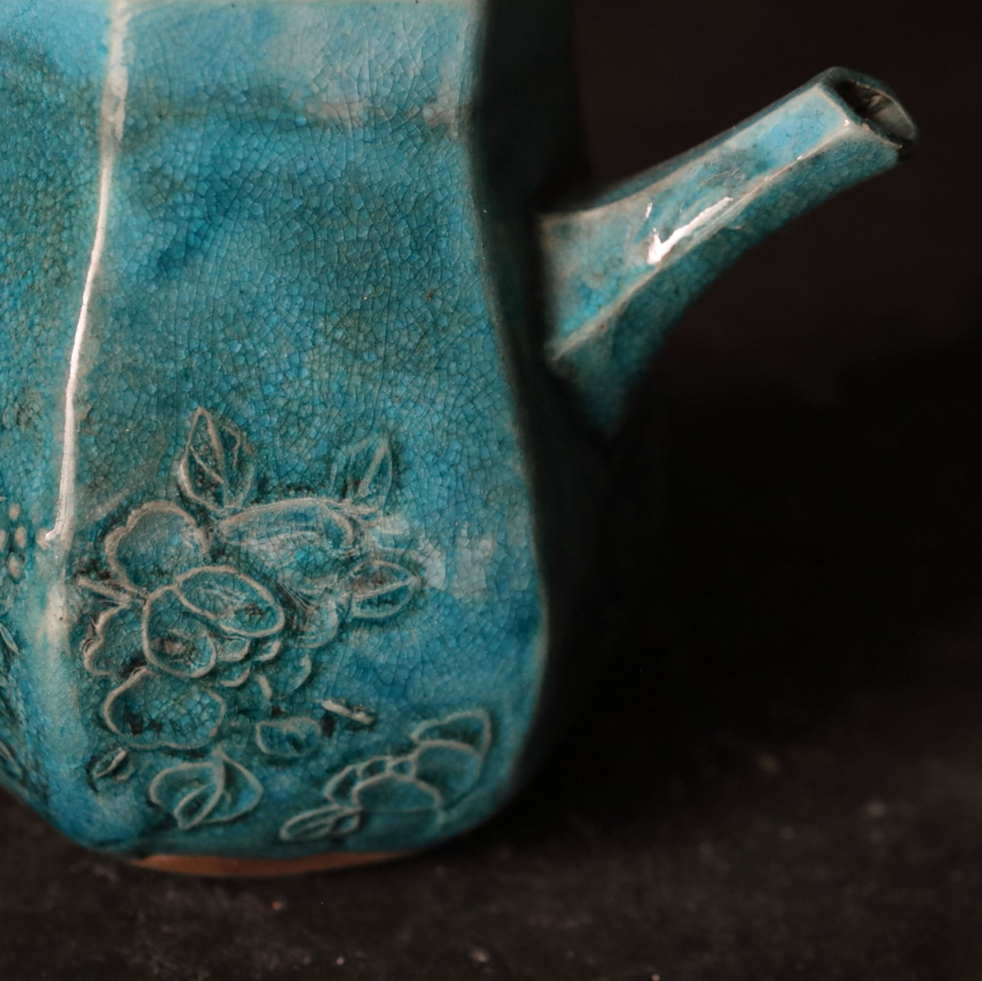 Blue Kotoe Yokote teapot Edo/1603-1867CE