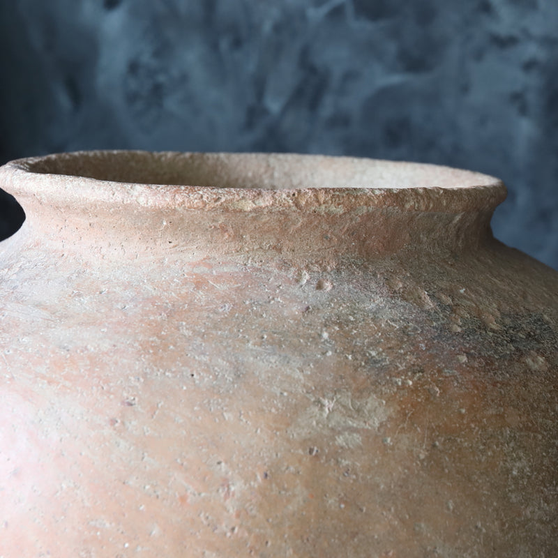 Gusuku -style pottery large pot Kamakura-Muromachi/1185-1573CE