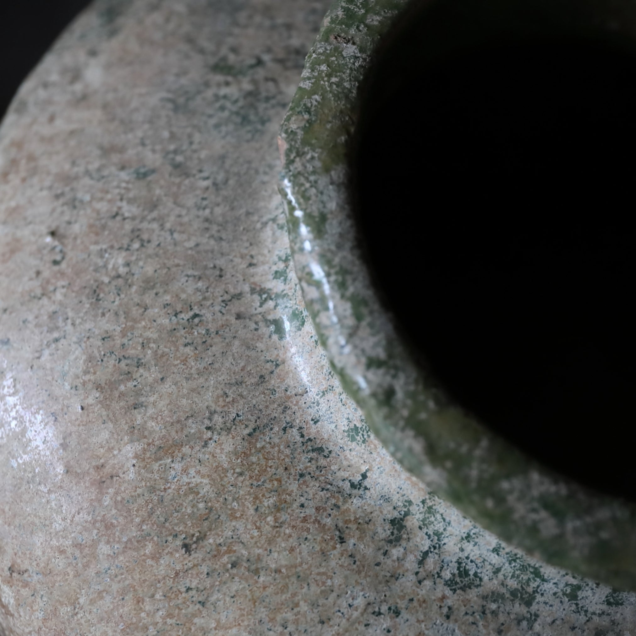 green glazed jar Han Dynasty/206BCE-220CE