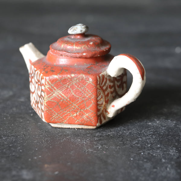 小九谷红彩煎茶茶壶 江戶/1603-1867CE