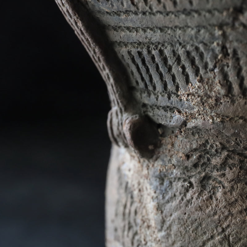 縄文土器 装飾付深鉢 a 縄文時代/10000-300BCE