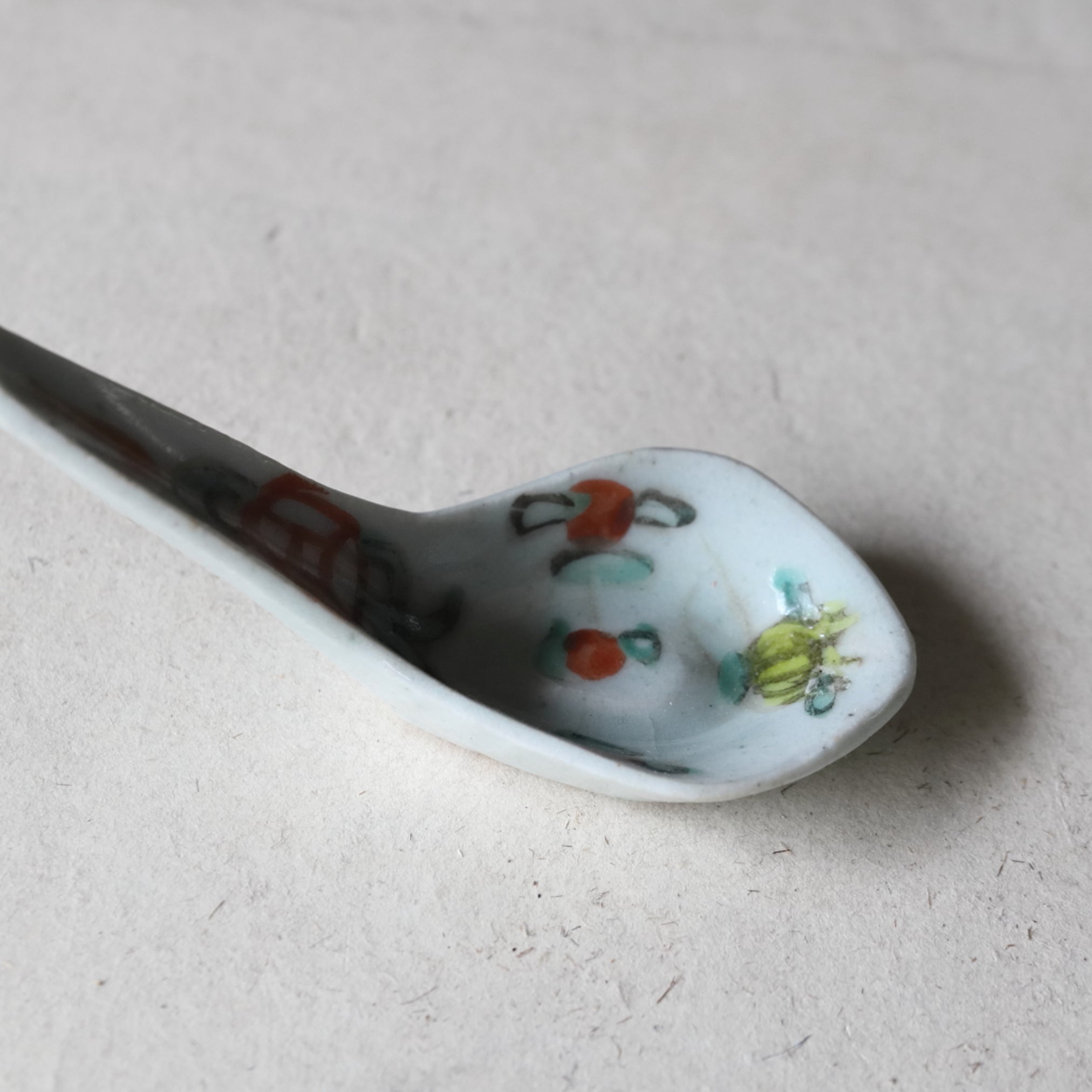 Chinese Antique Spoon with powder pigment Qing Dynasty/1616-1911CE