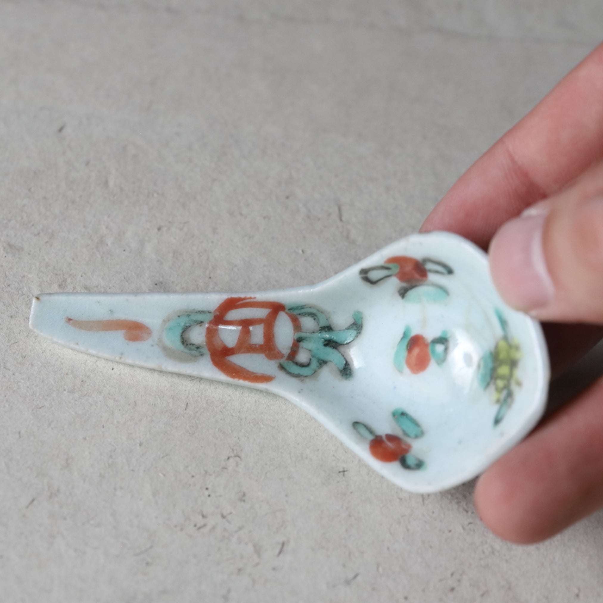 Chinese Antique Spoon with powder pigment Qing Dynasty/1616-1911CE